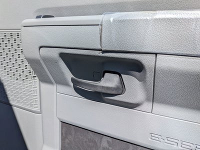 2027 Ford E-Series Cutaway Base