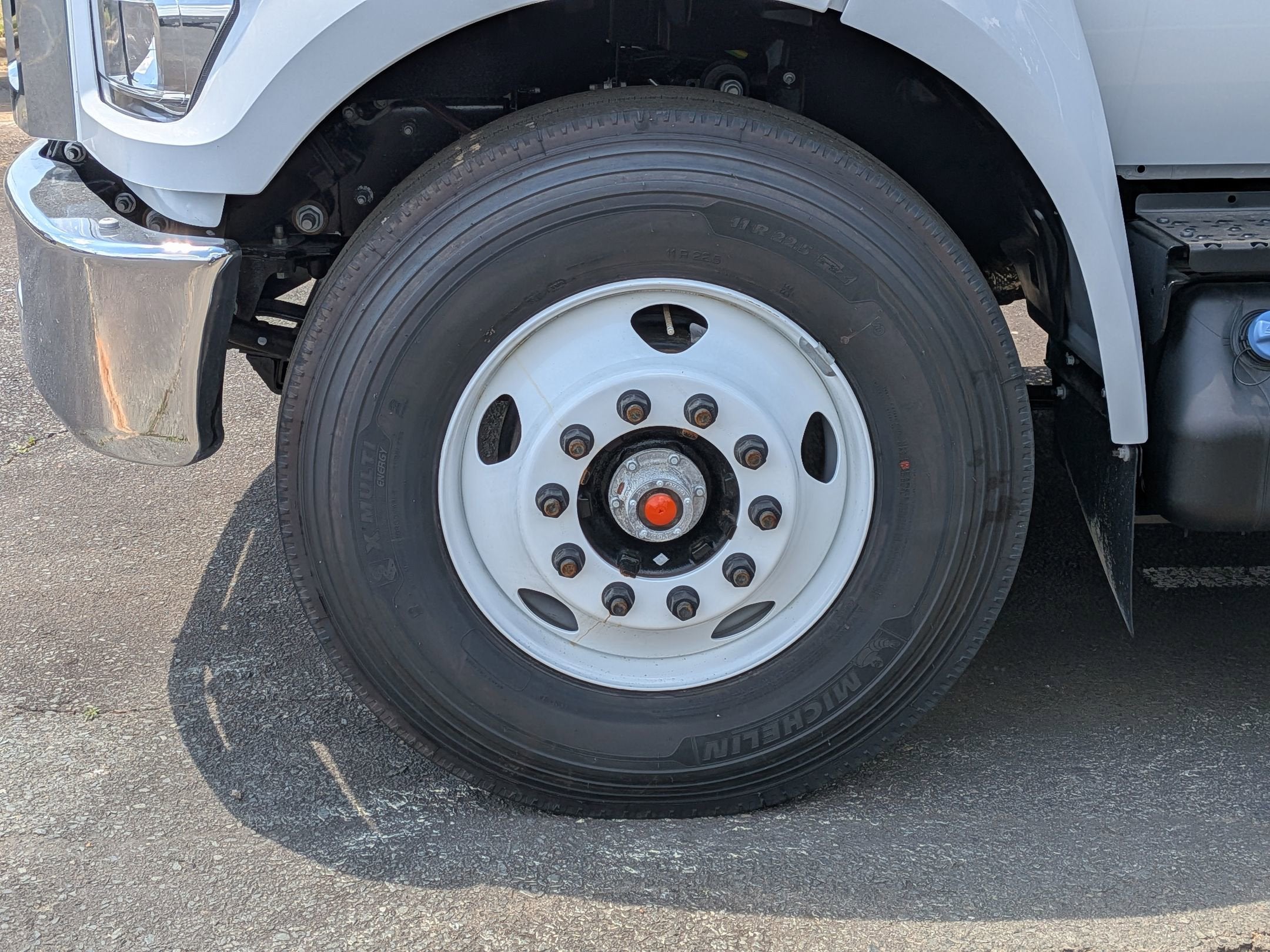 2027 Ford F-750SD Base