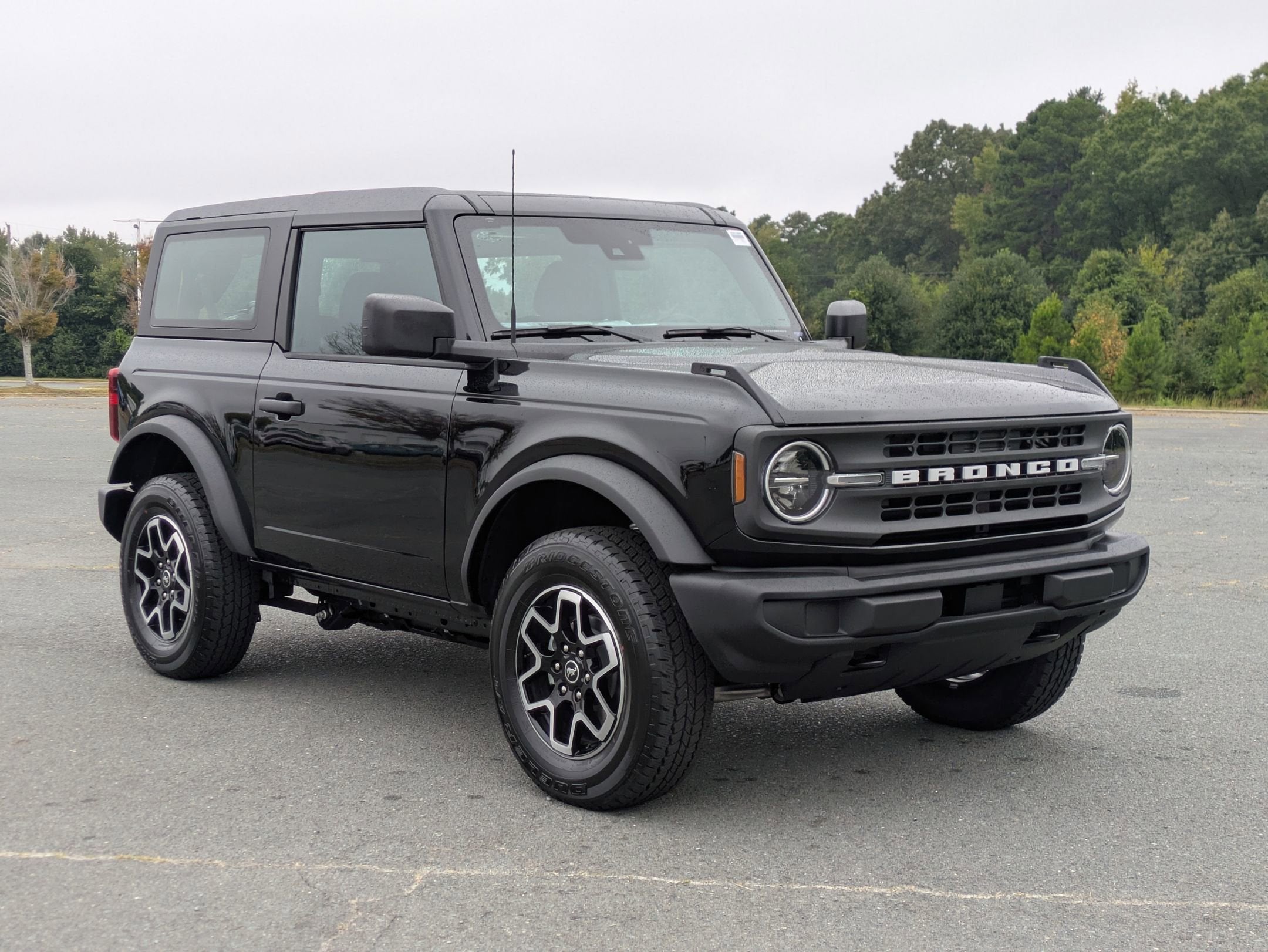 2025 Ford Bronco Base