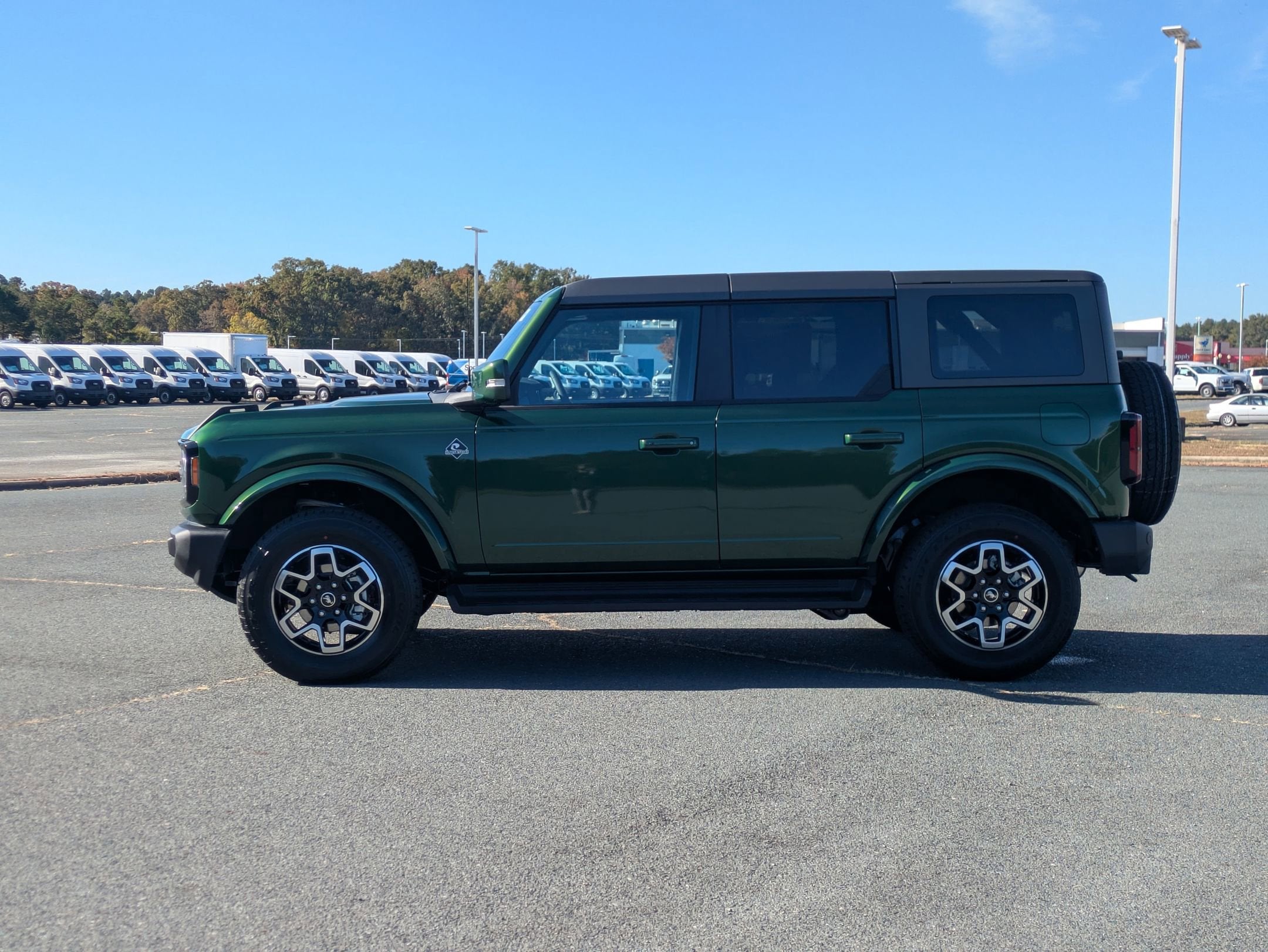 2025 Ford Bronco Outer Banks