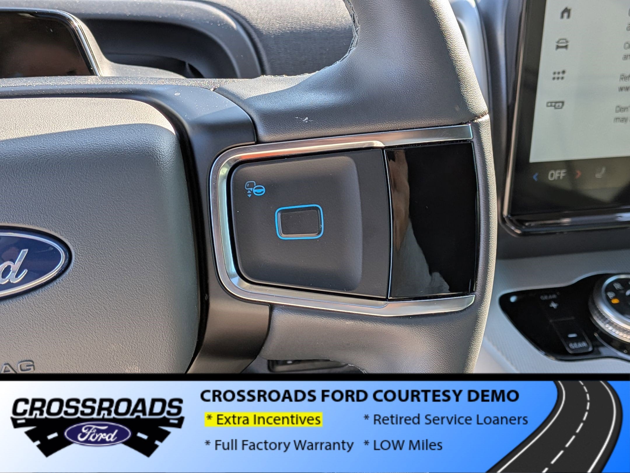 2025 Ford Expedition Active - Crossroads Courtesy Demo