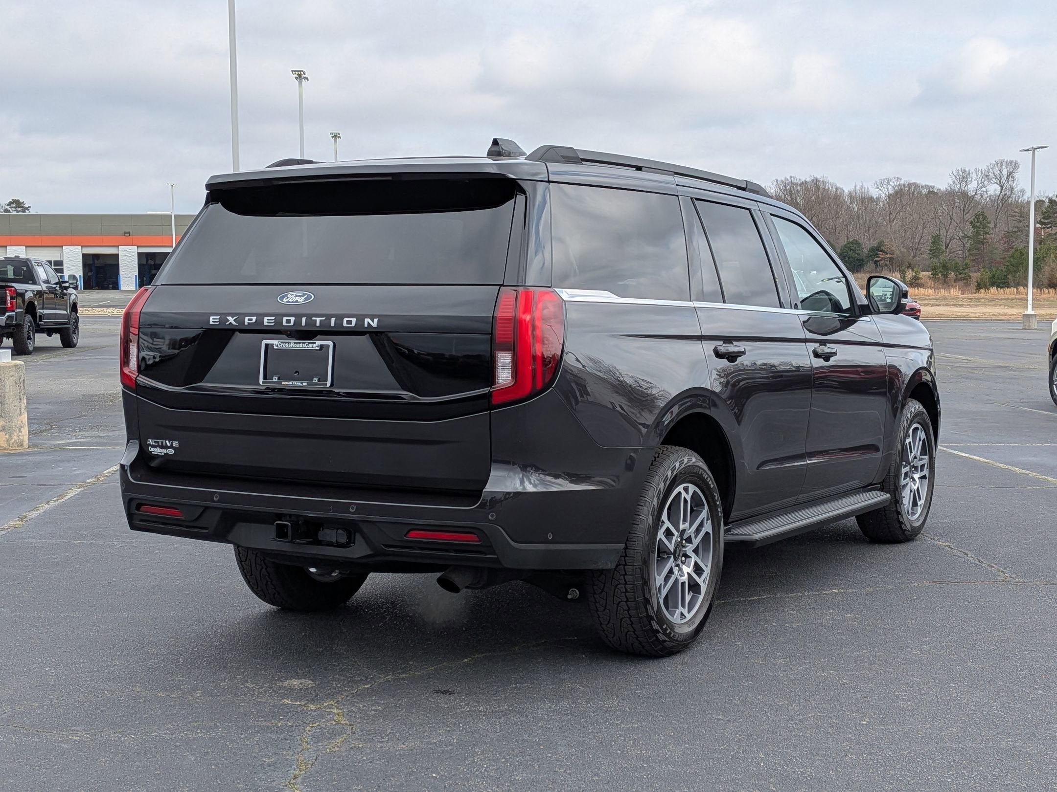 2025 Ford Expedition Active