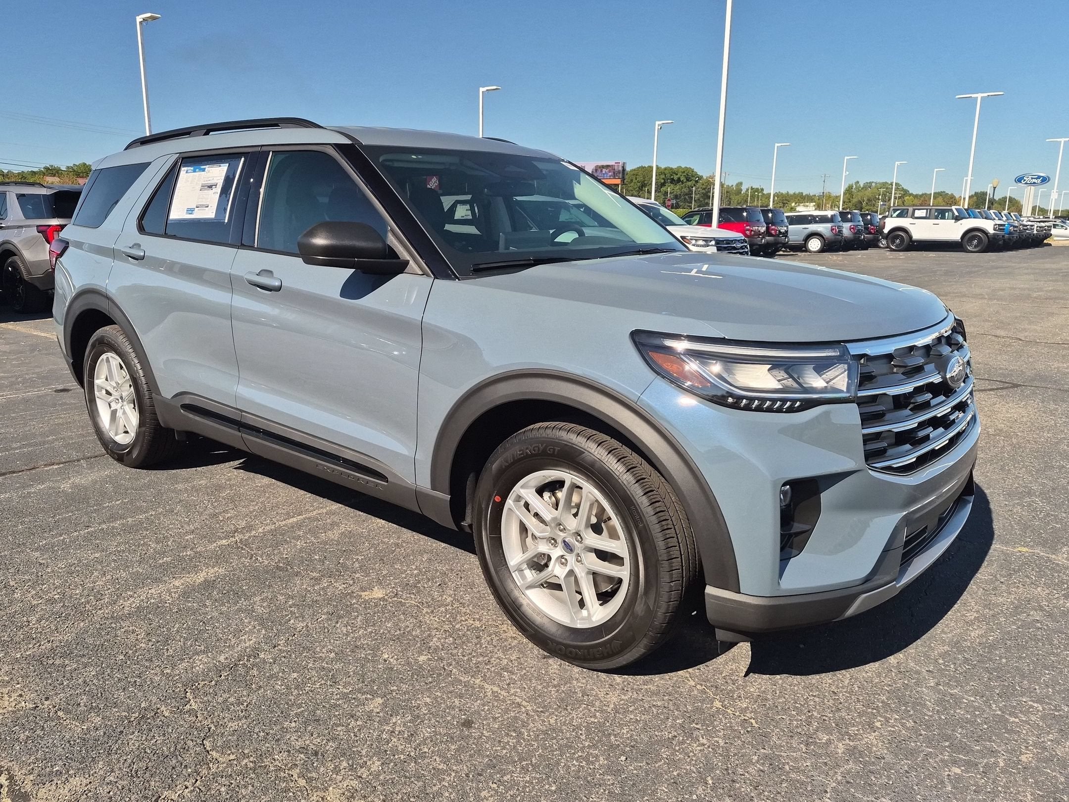 2026 Ford Explorer Active