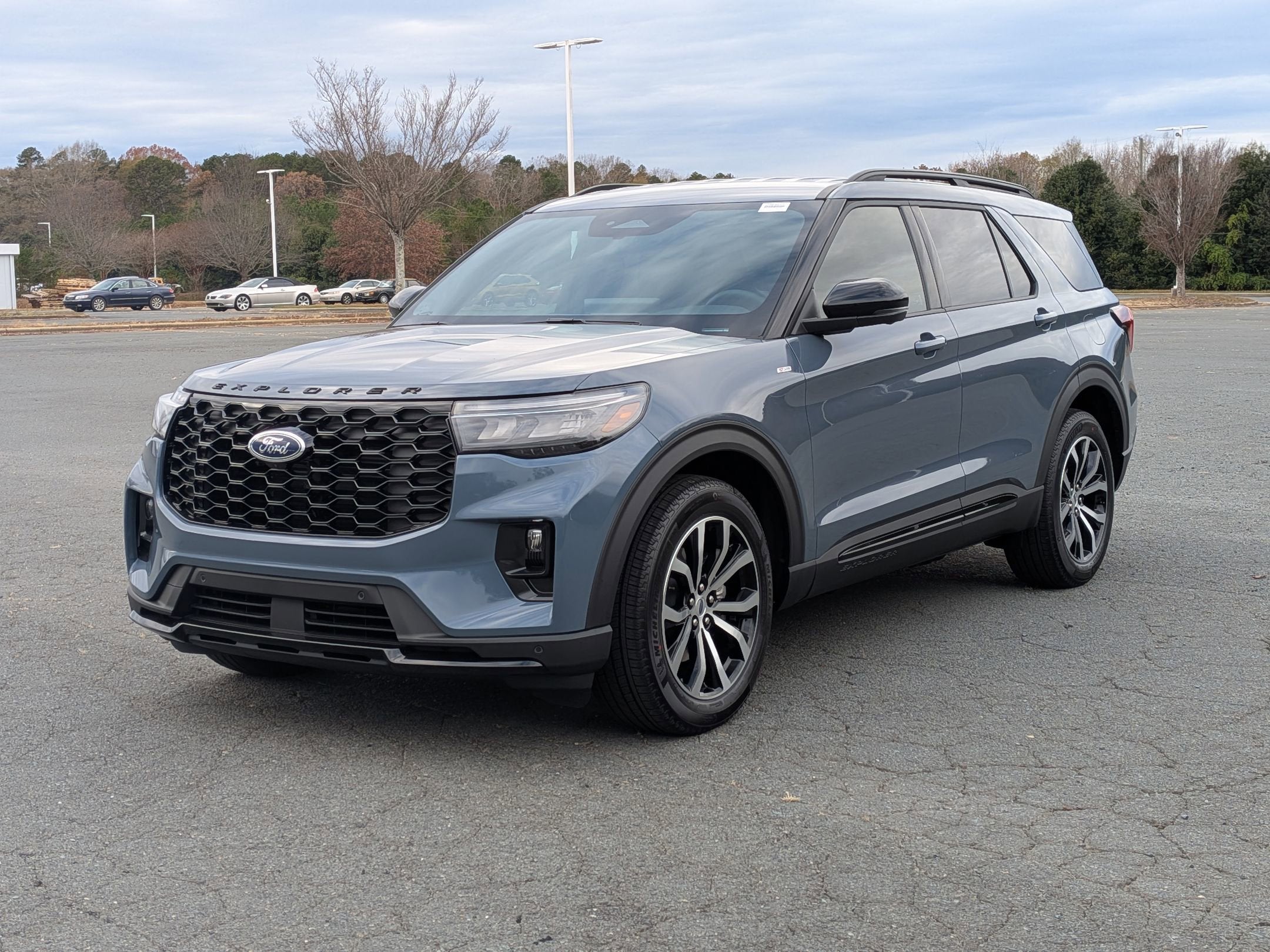 2026 Ford Explorer ST-Line