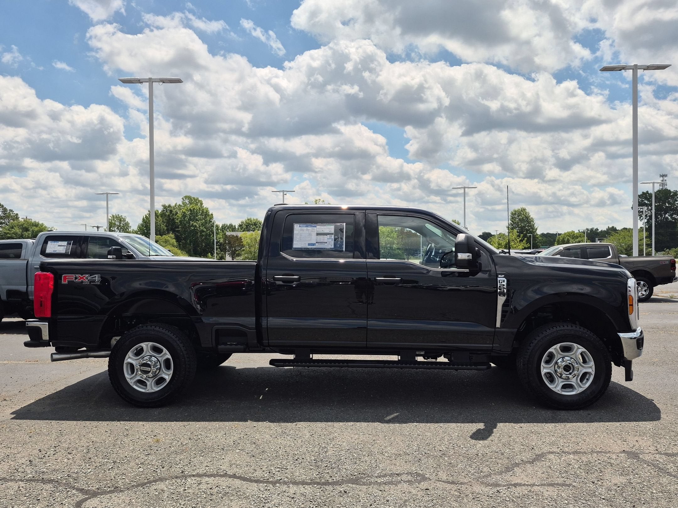2026 Ford Super Duty F-250 SRW XLT