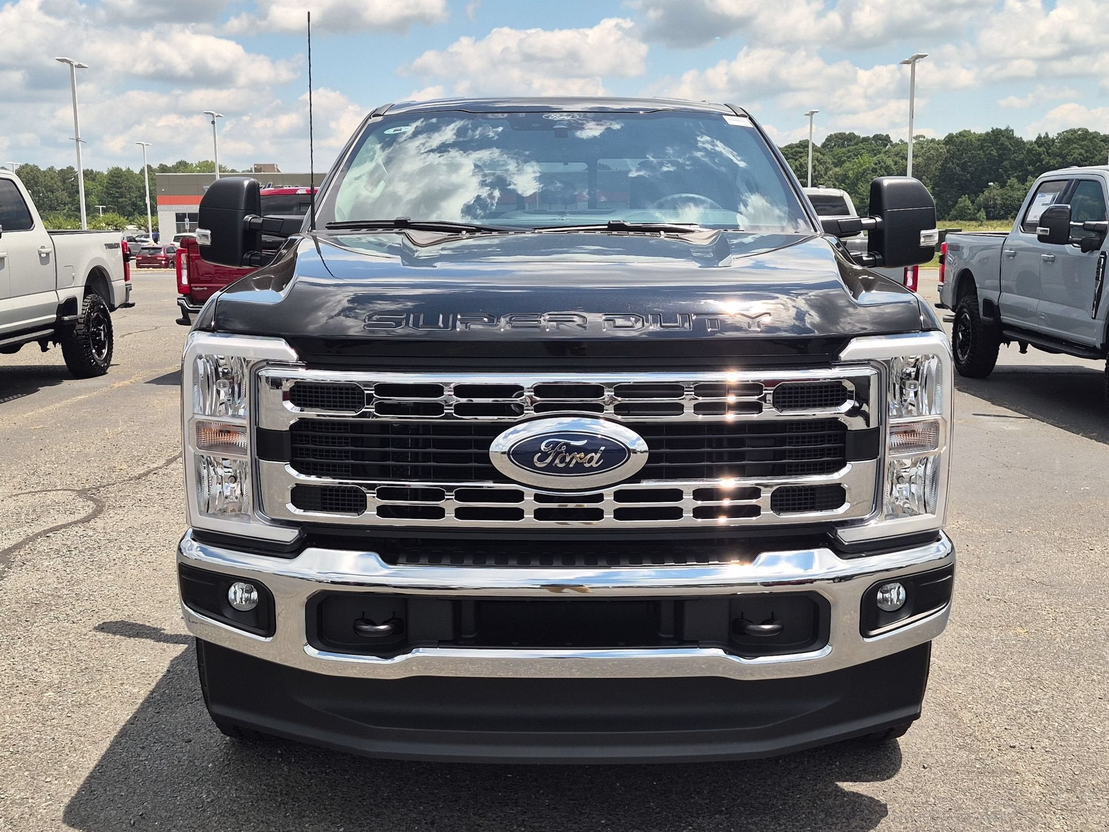 2026 Ford Super Duty F-250 SRW XLT