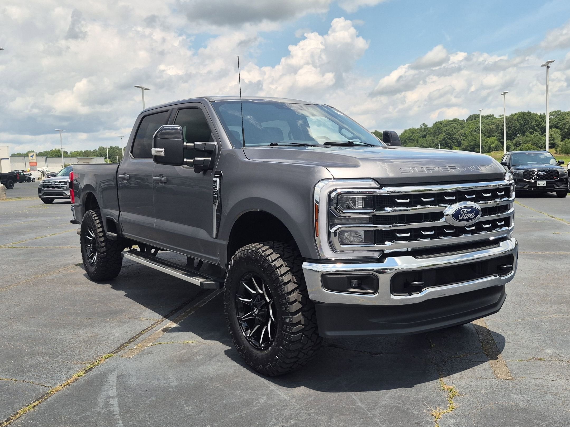 2024 Ford F-250 Lariat 4x4 Crew Cab 6-3/4' Box's photo
