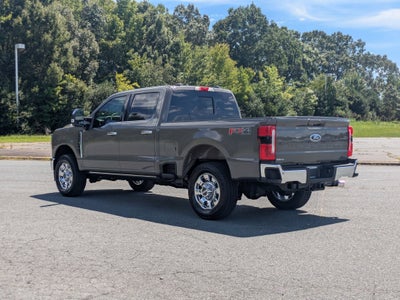 2026 Ford Super Duty F-250 SRW LARIAT