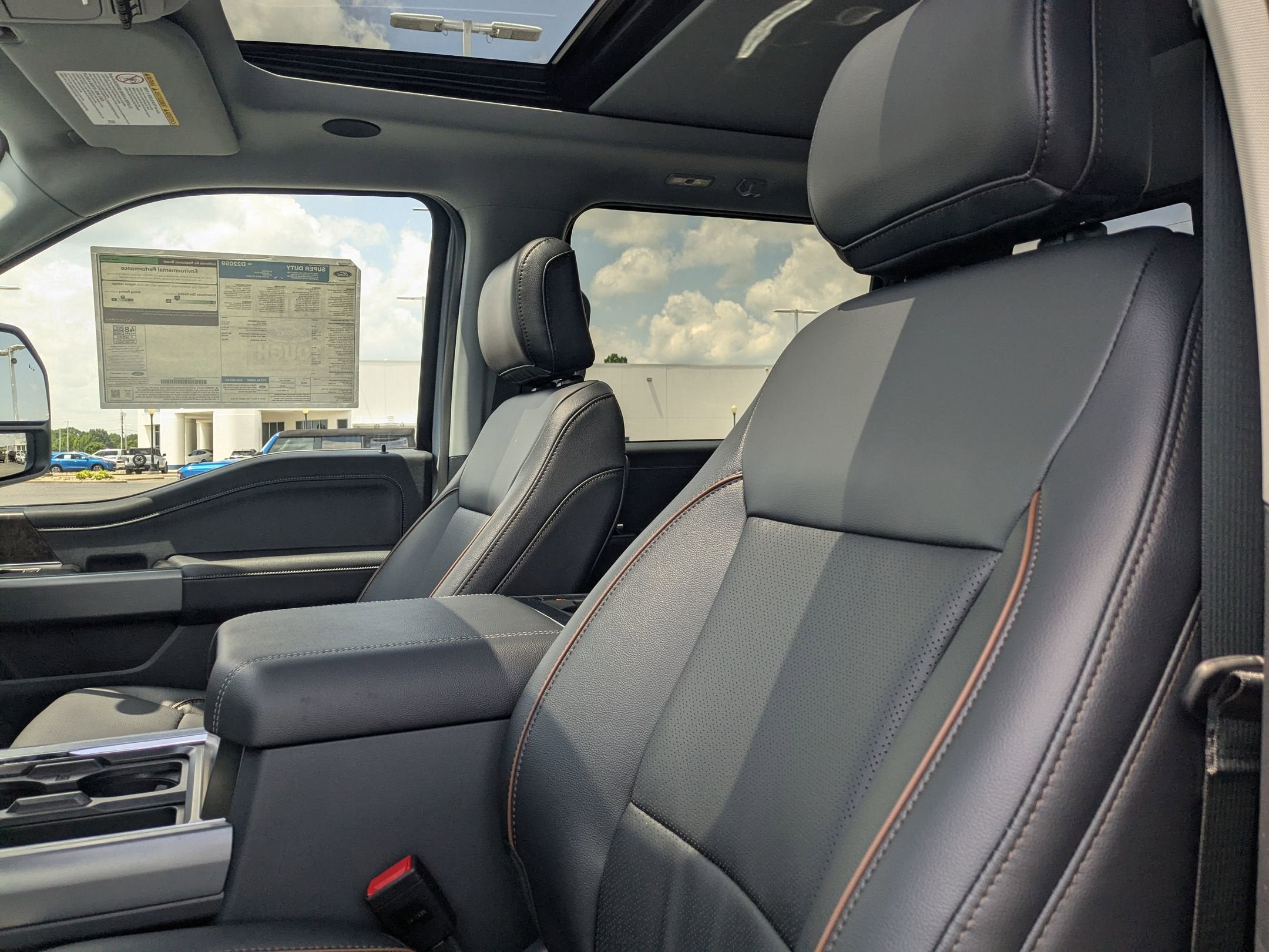 2025 Ford Super Duty F-250 SRW LARIAT