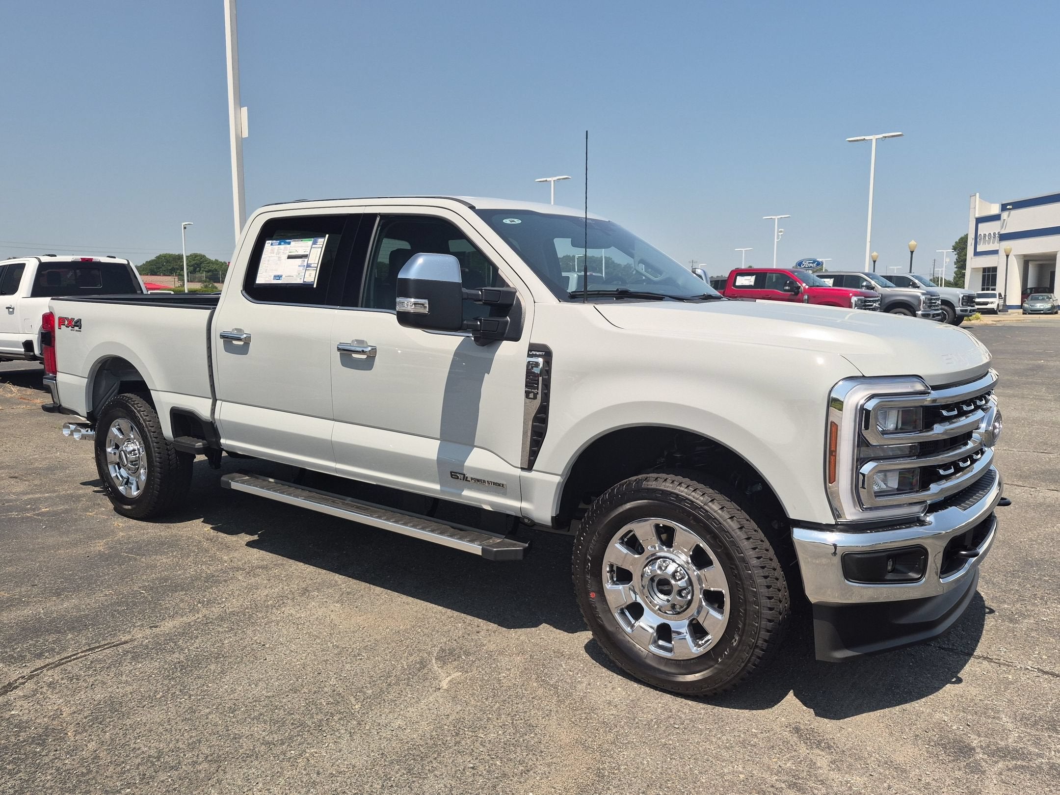 2026 Ford Super Duty F-250 SRW LARIAT