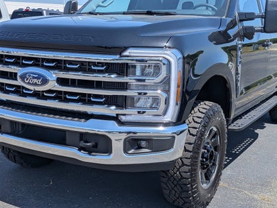 2026 Ford Super Duty F-350 SRW XLT