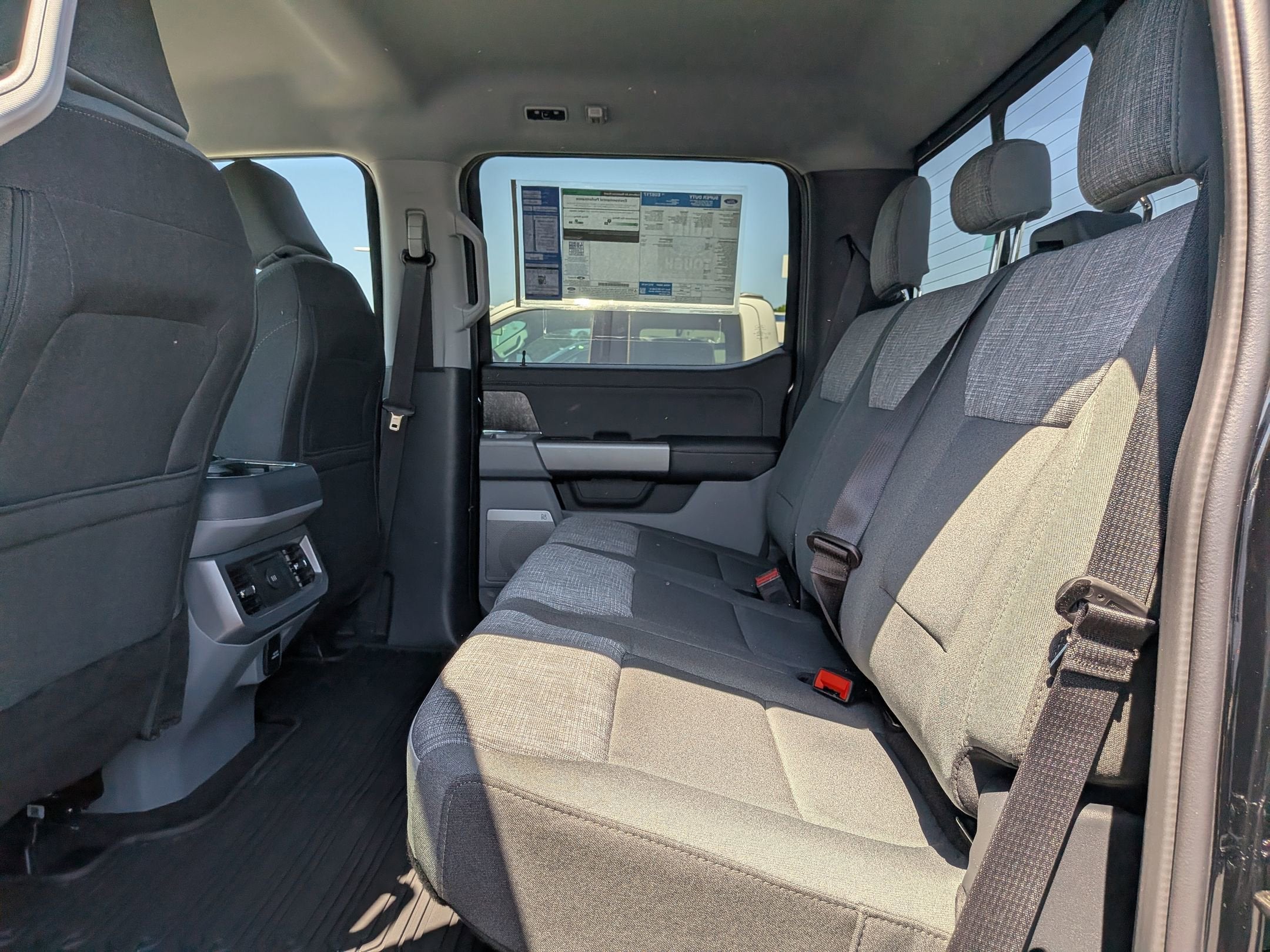 2026 Ford Super Duty F-350 SRW XLT