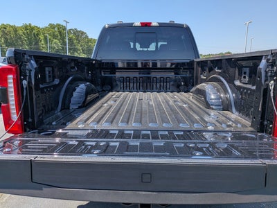 2026 Ford Super Duty F-350 SRW XLT