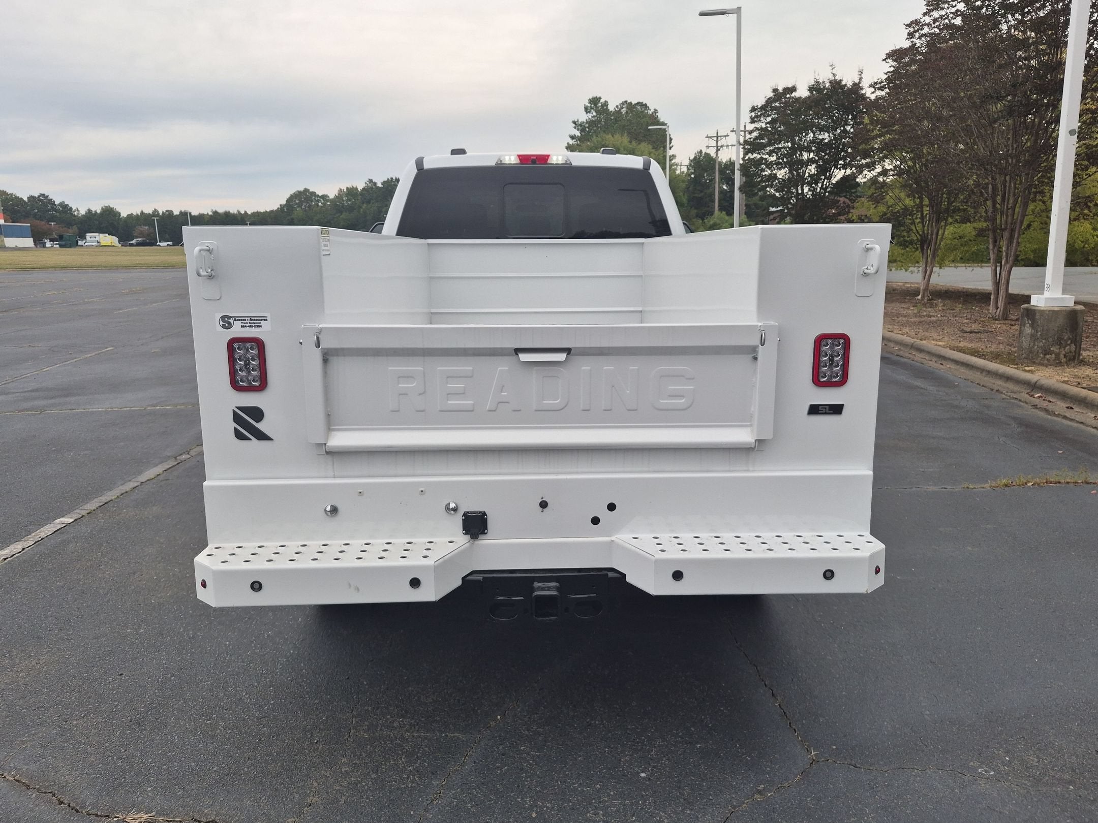 2023 Ford Super Duty F-350 SRW XL