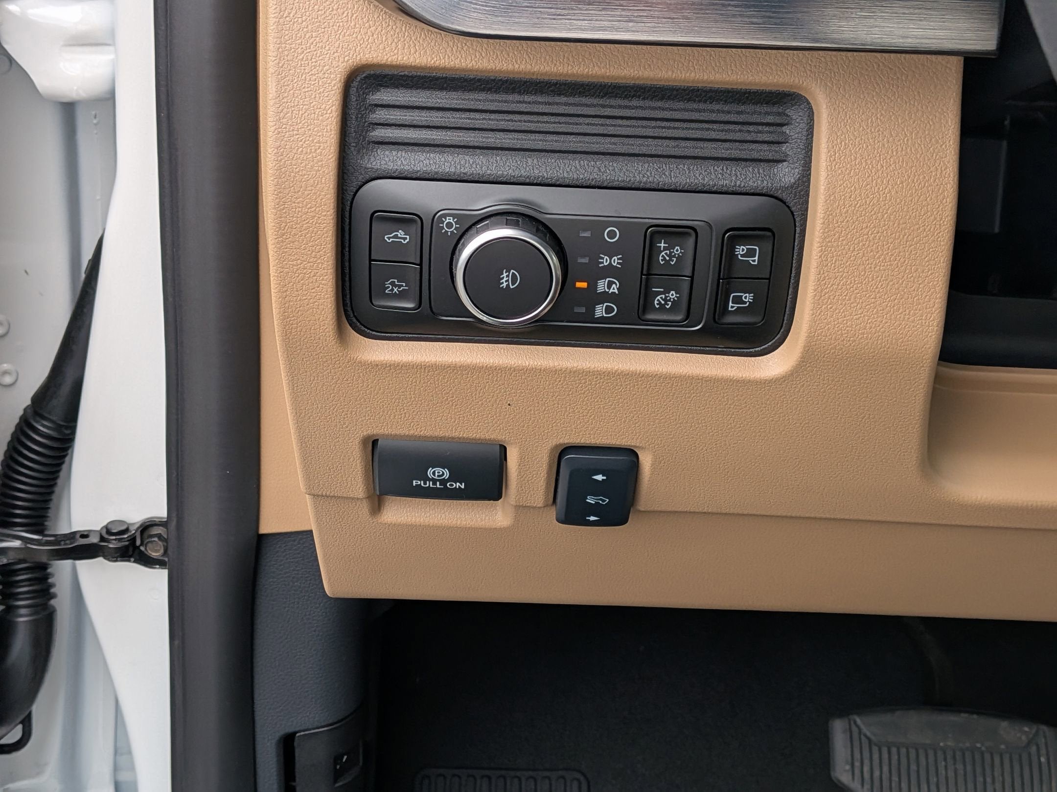 2026 Ford Super Duty F-350 SRW LARIAT