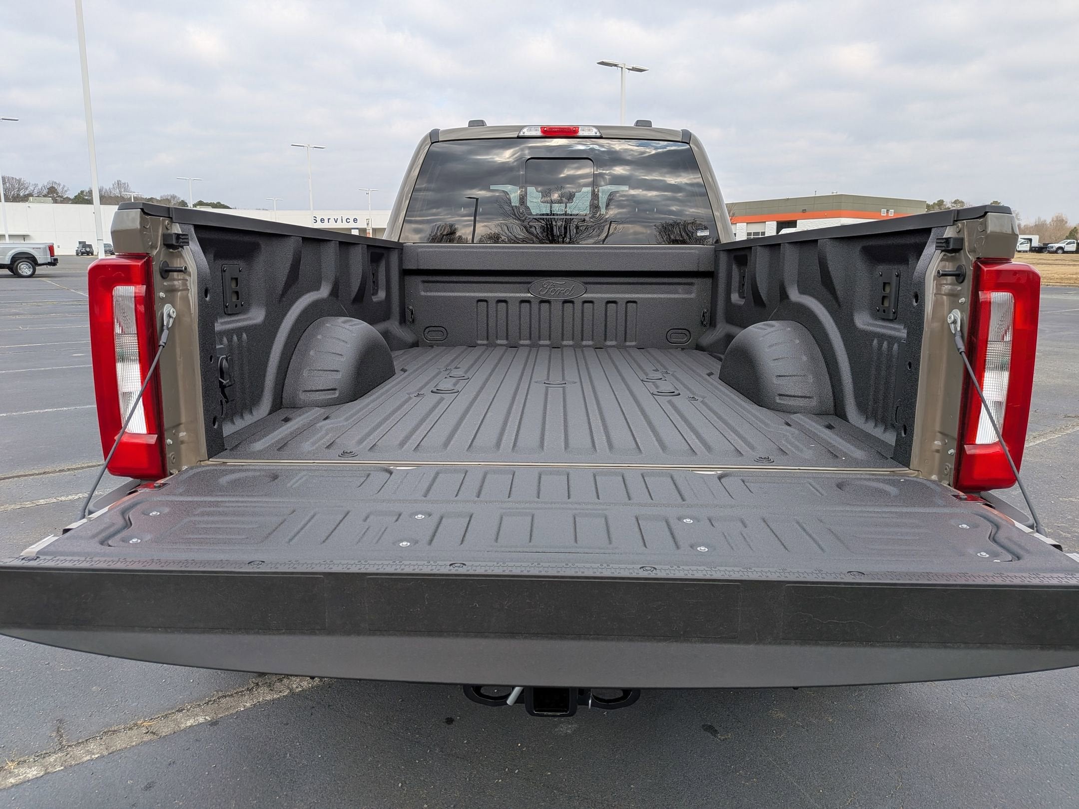 2026 Ford Super Duty F-450 DRW XLT