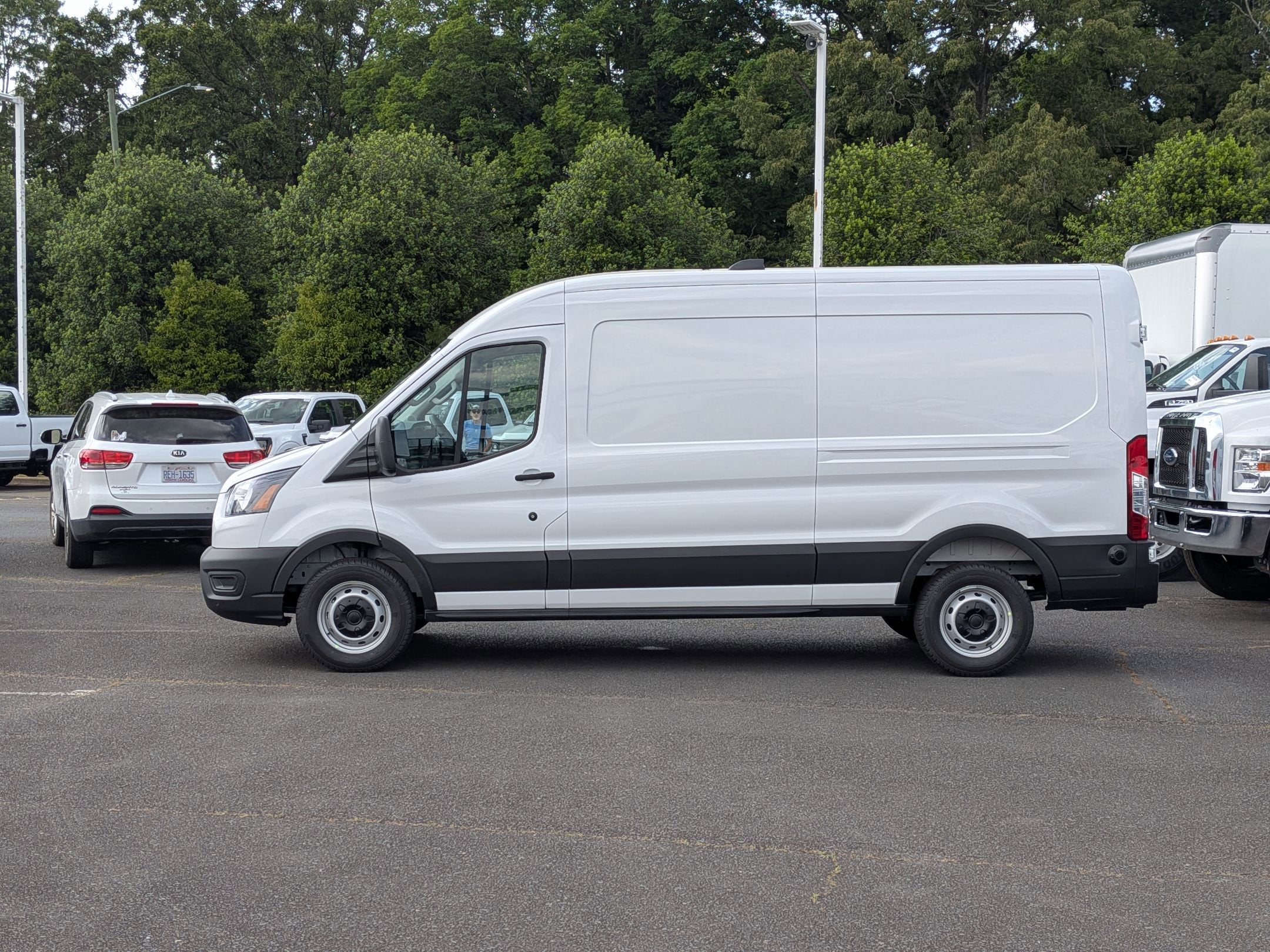 2026 Ford Transit Cargo Van Base