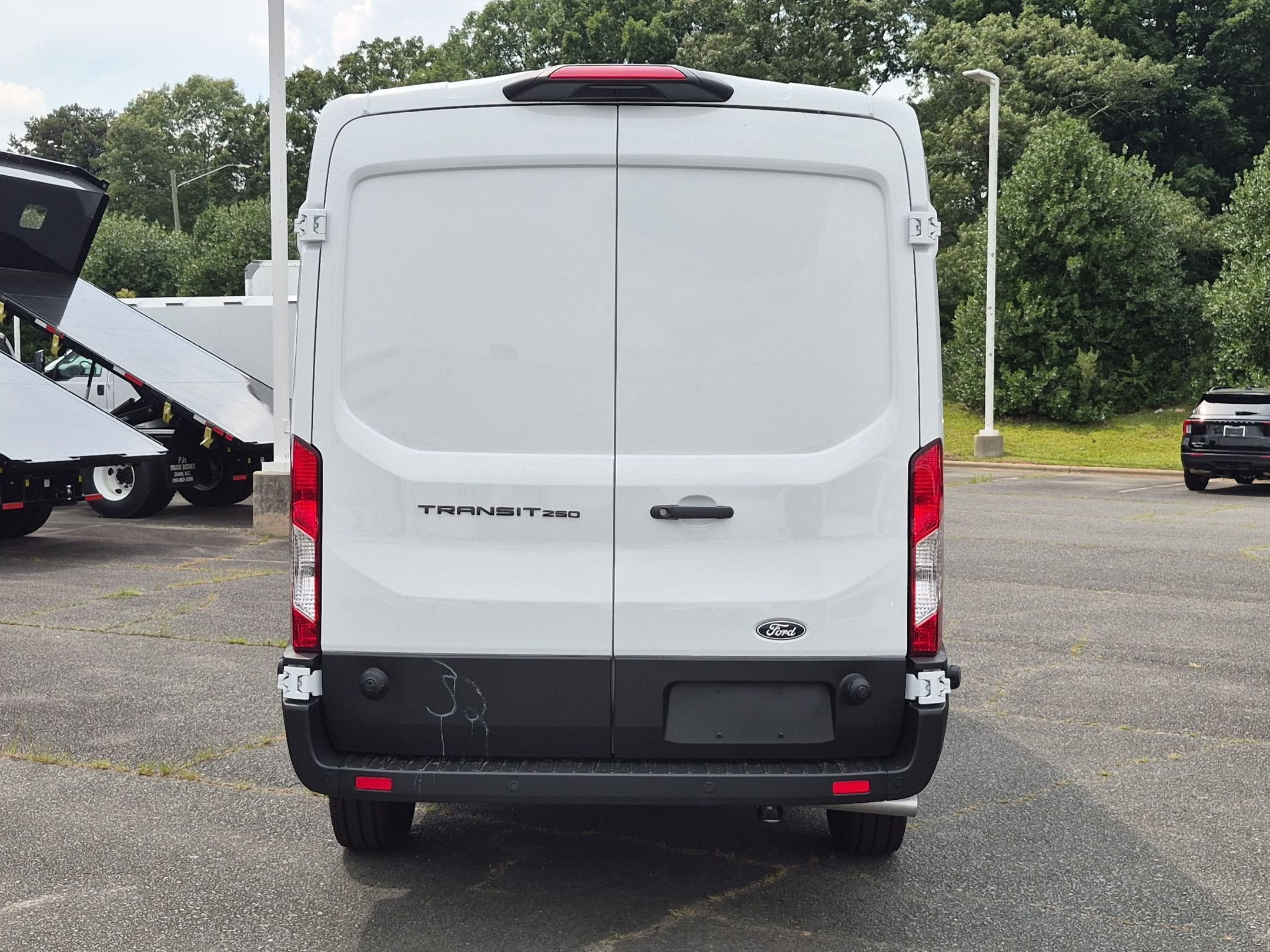 2026 Ford Transit Cargo Van Base