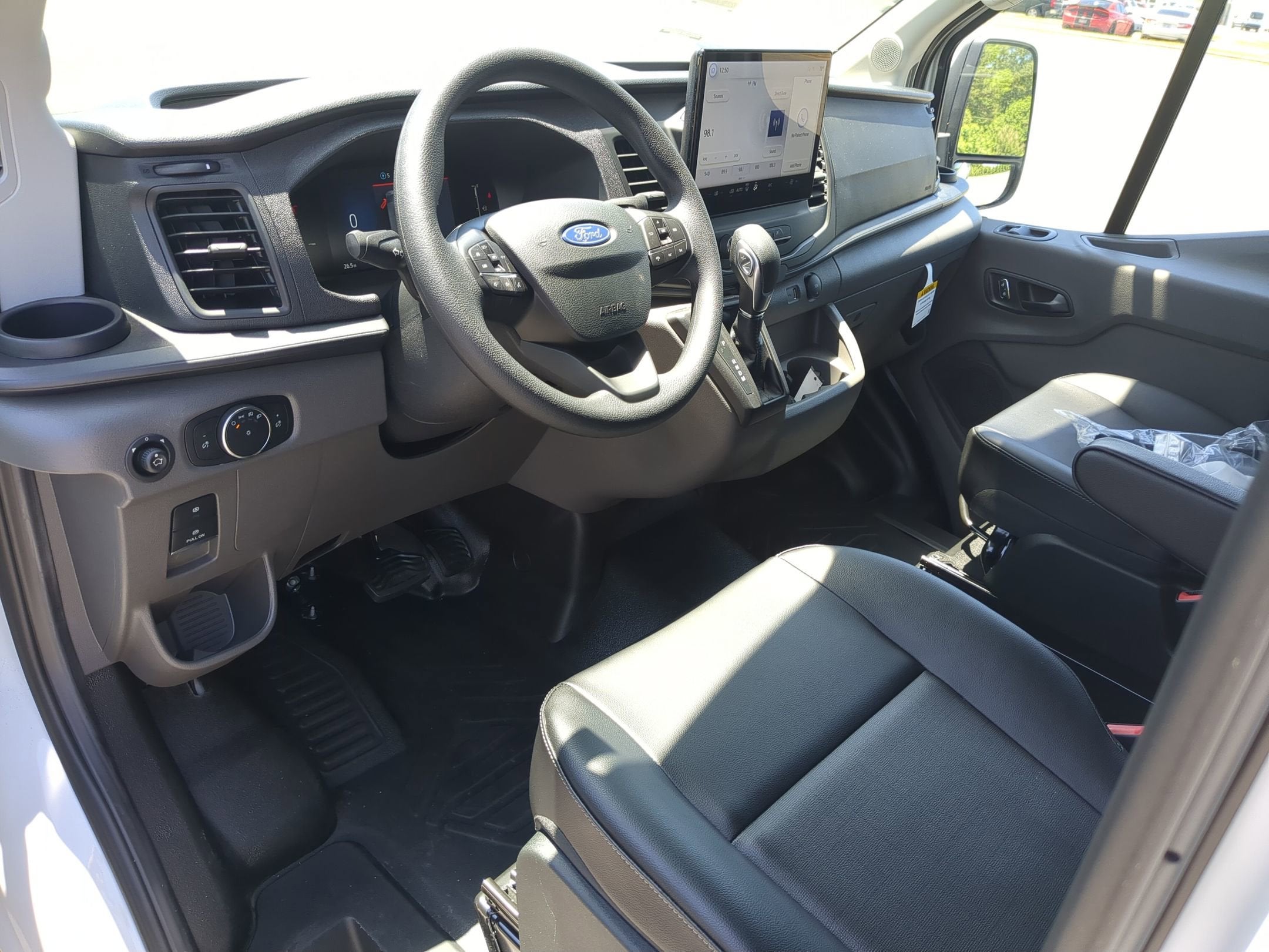 2026 Ford Transit Cargo Van Base