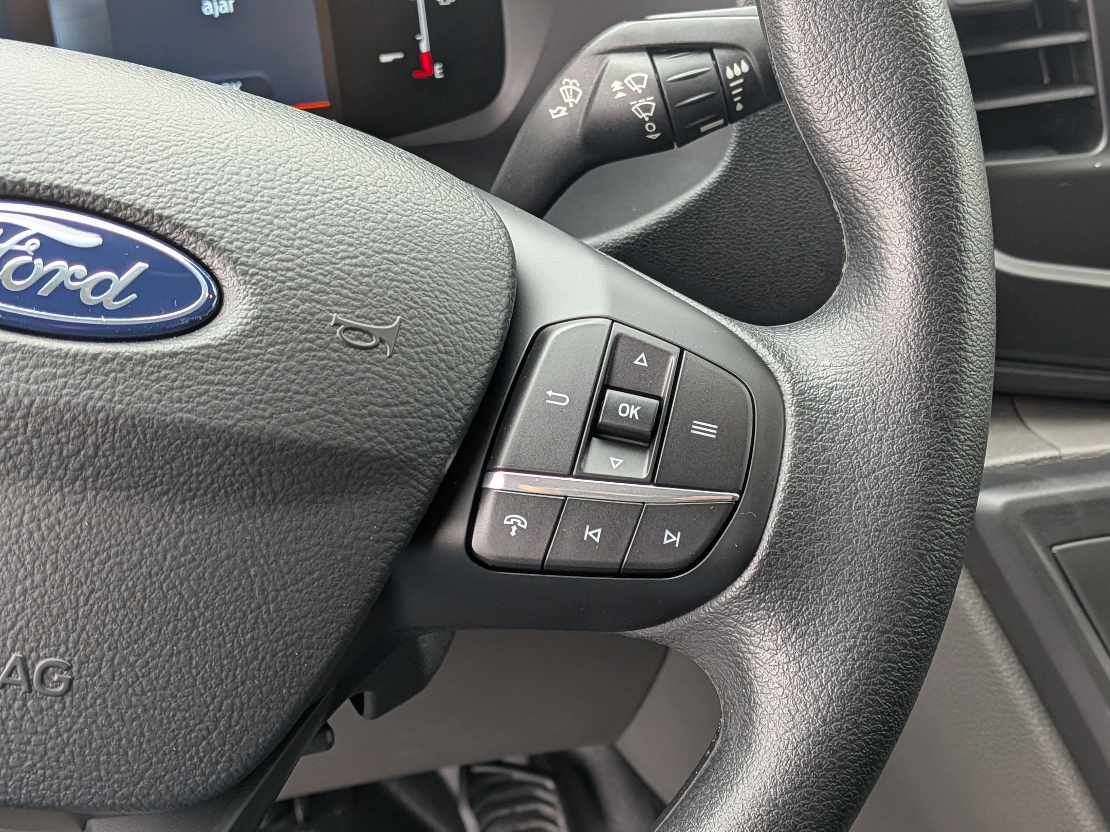 2026 Ford Transit Cargo Van Base