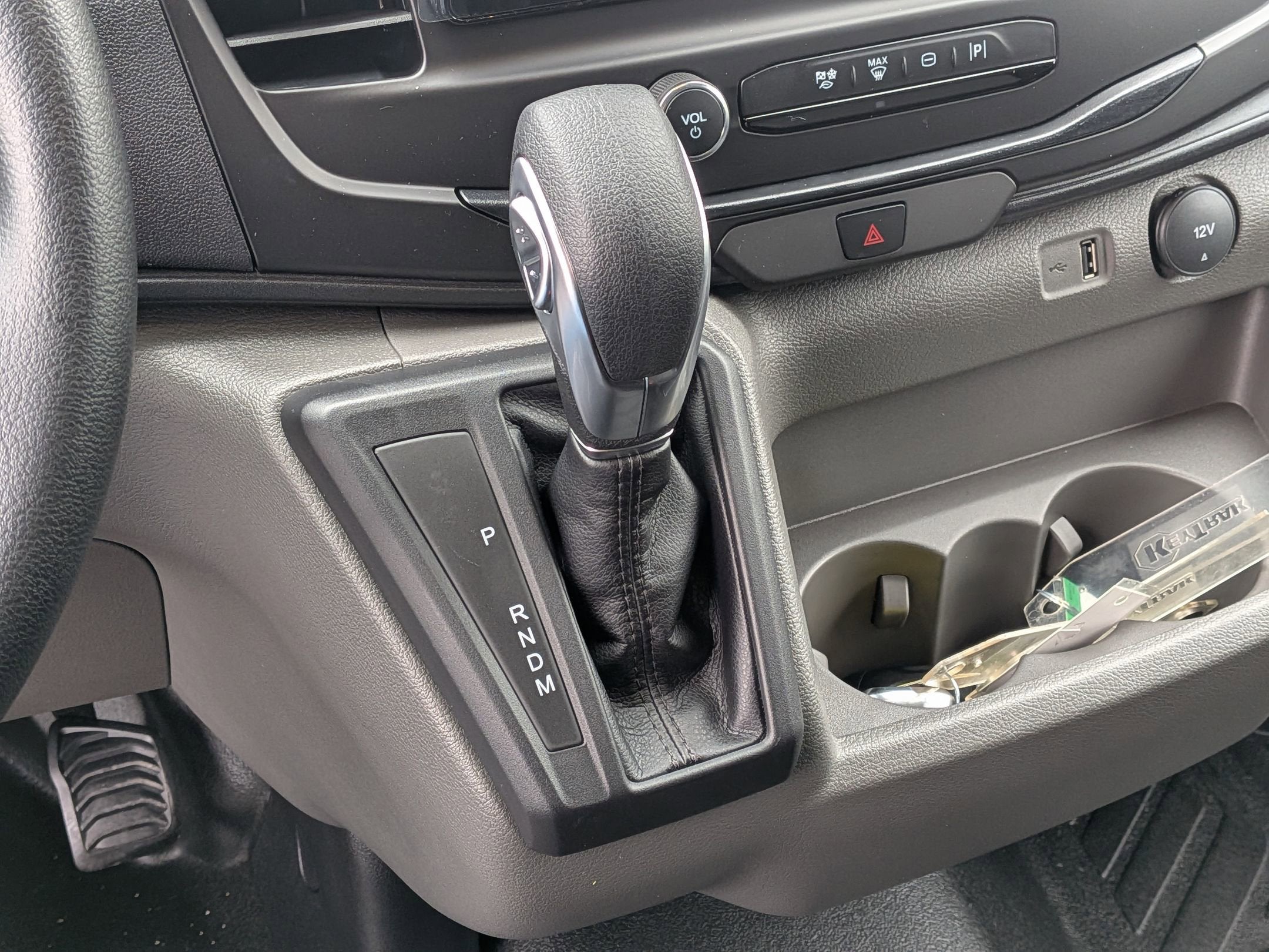 2026 Ford Transit Cargo Van Base