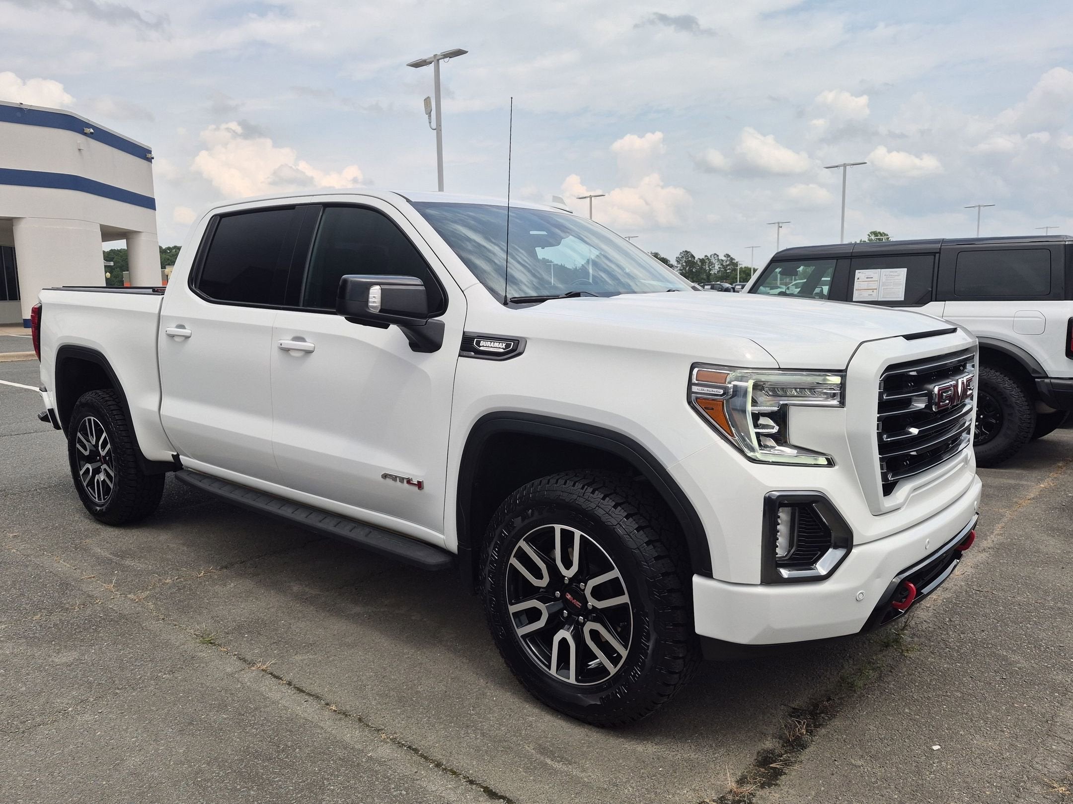2021 GMC Sierra 1500 AT4
