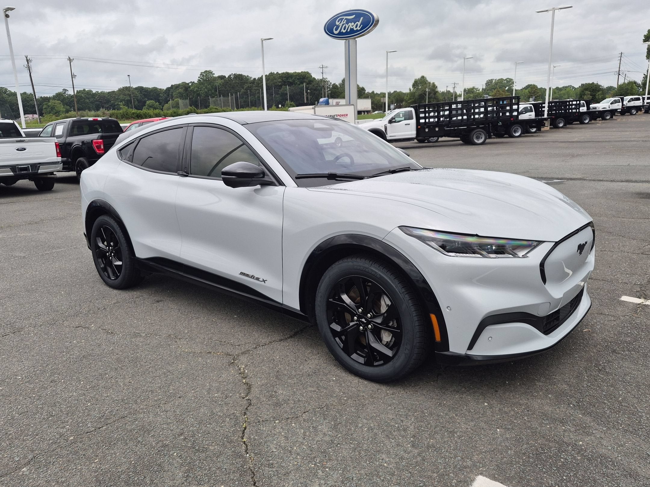 2023 Ford Mustang Mach-E
