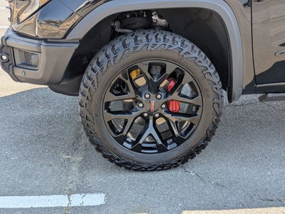 2024 GMC Sierra 1500 AT4X