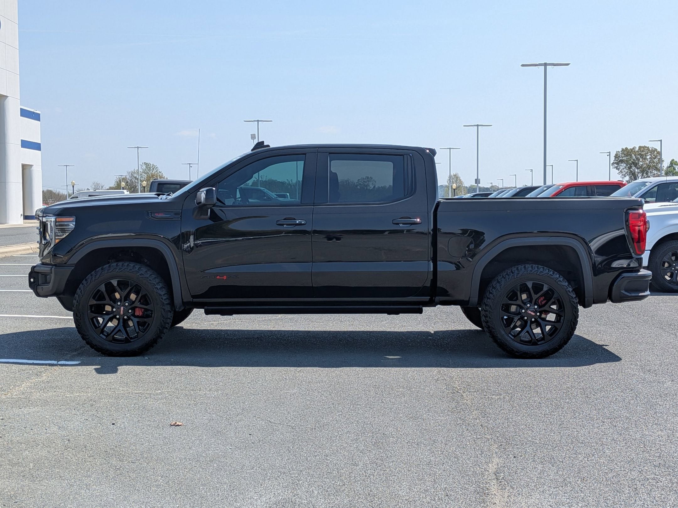 2024 GMC Sierra 1500 AT4X