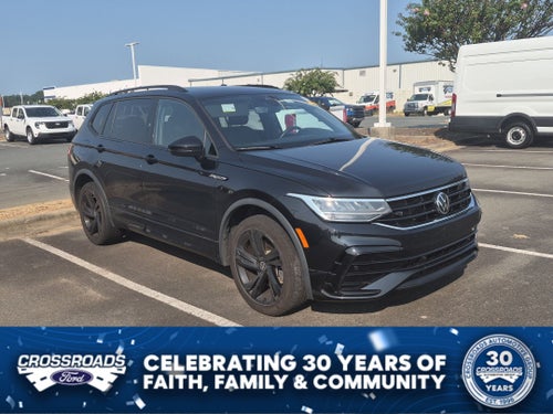 2023 Volkswagen Tiguan SE R-Line Black