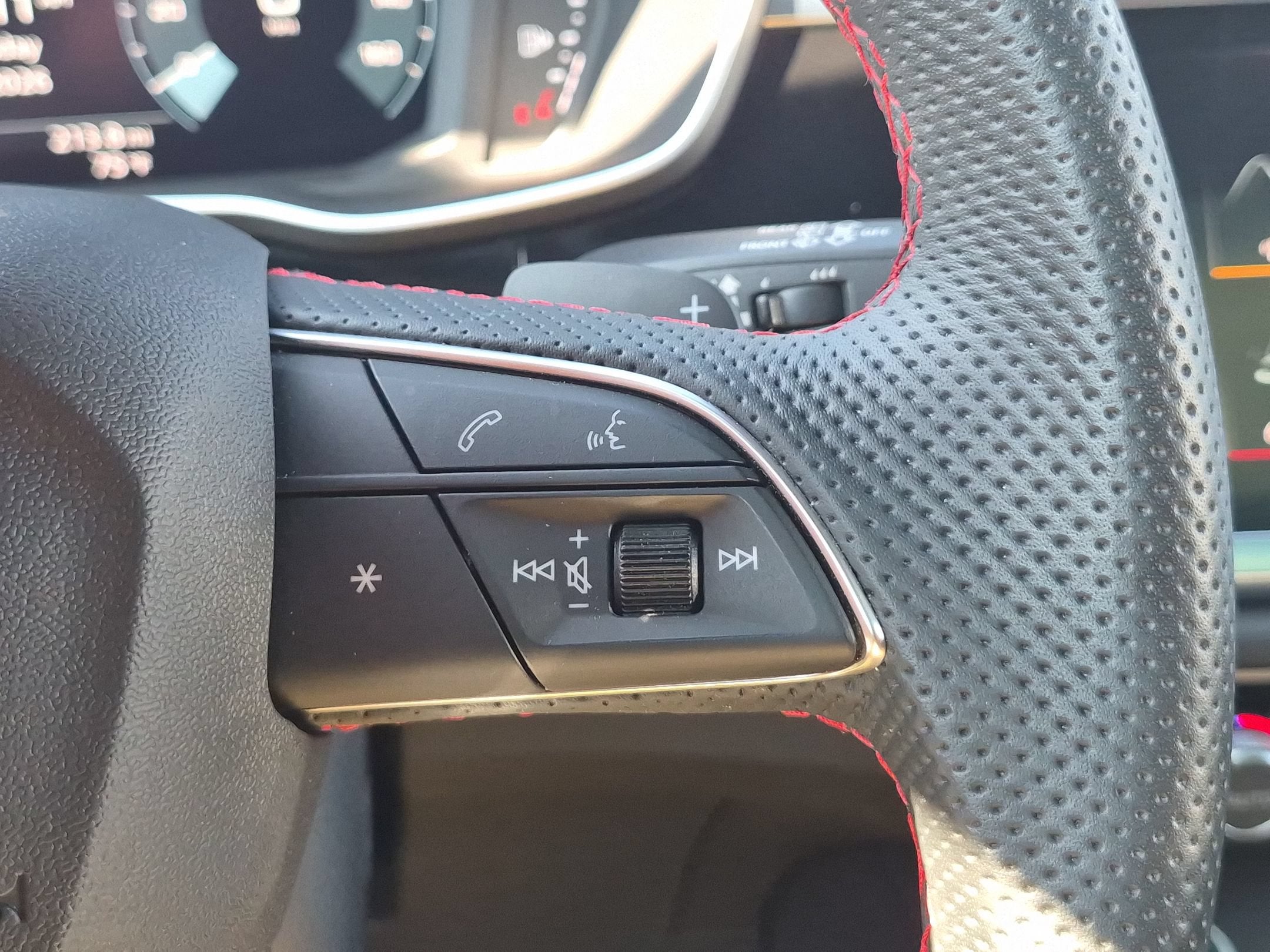 2025 Audi Q3 S line Premium Plus