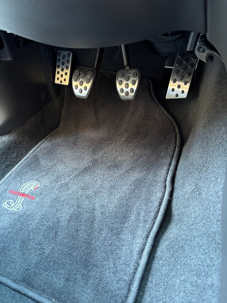 2004 Ford Mustang SVT Cobra