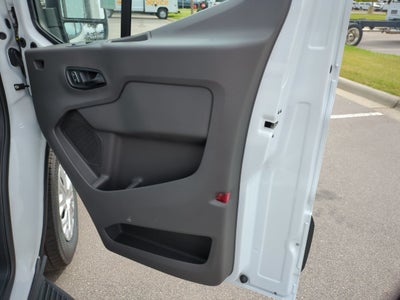 2027 Ford Transit Passenger Wagon XLT