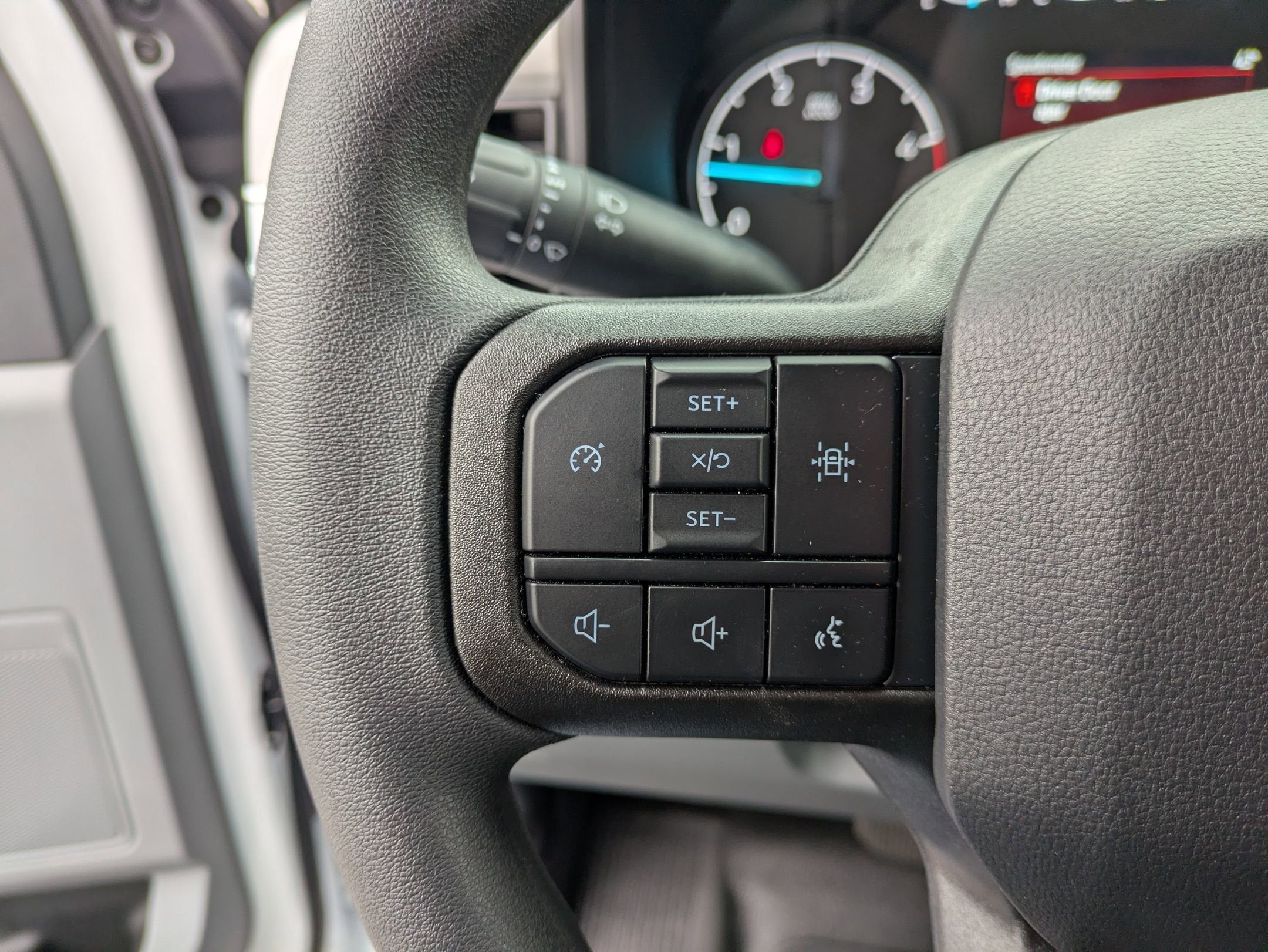 2026 Ford Super Duty F-550 DRW XL