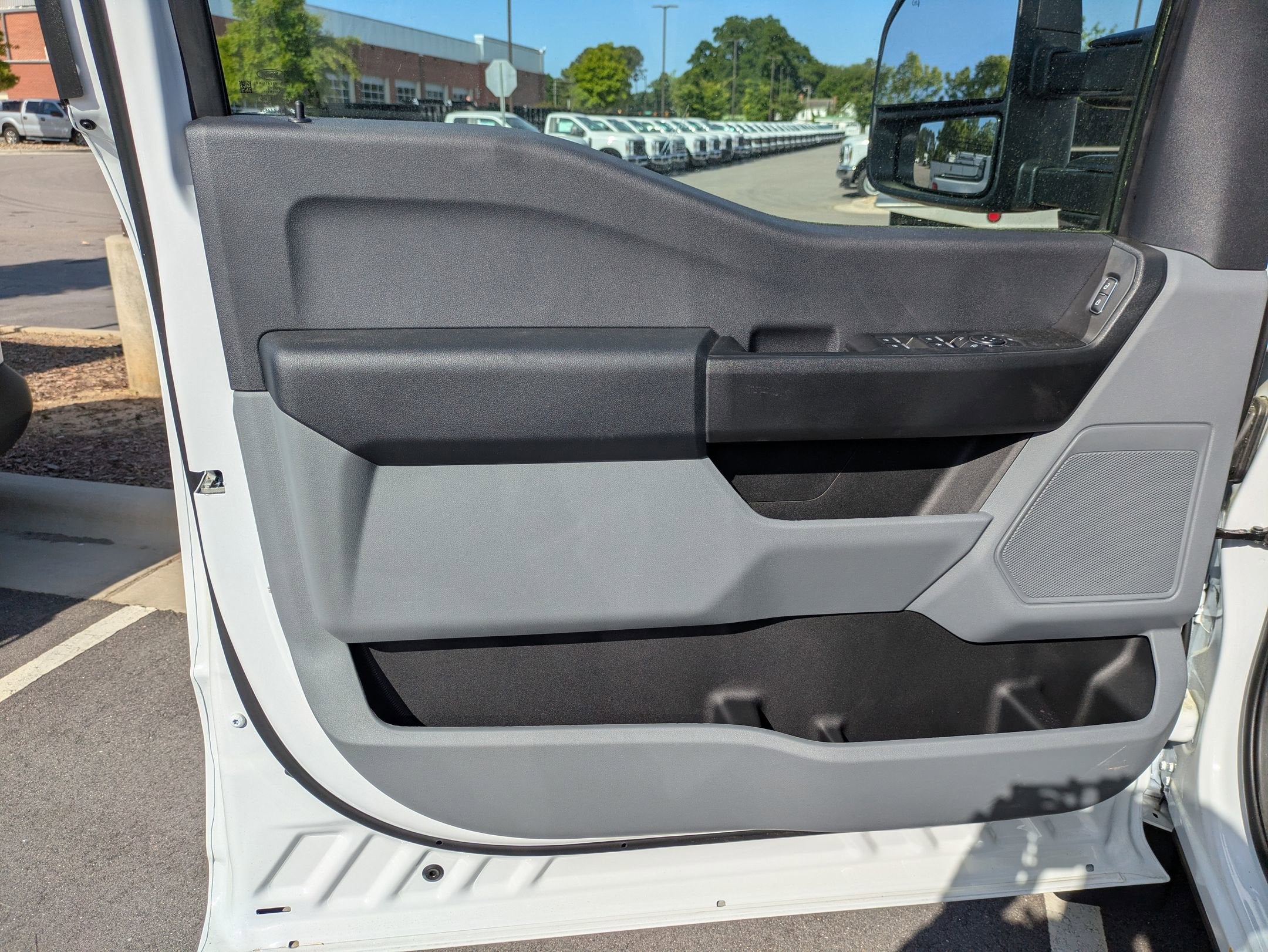 2026 Ford Super Duty F-550 DRW XL