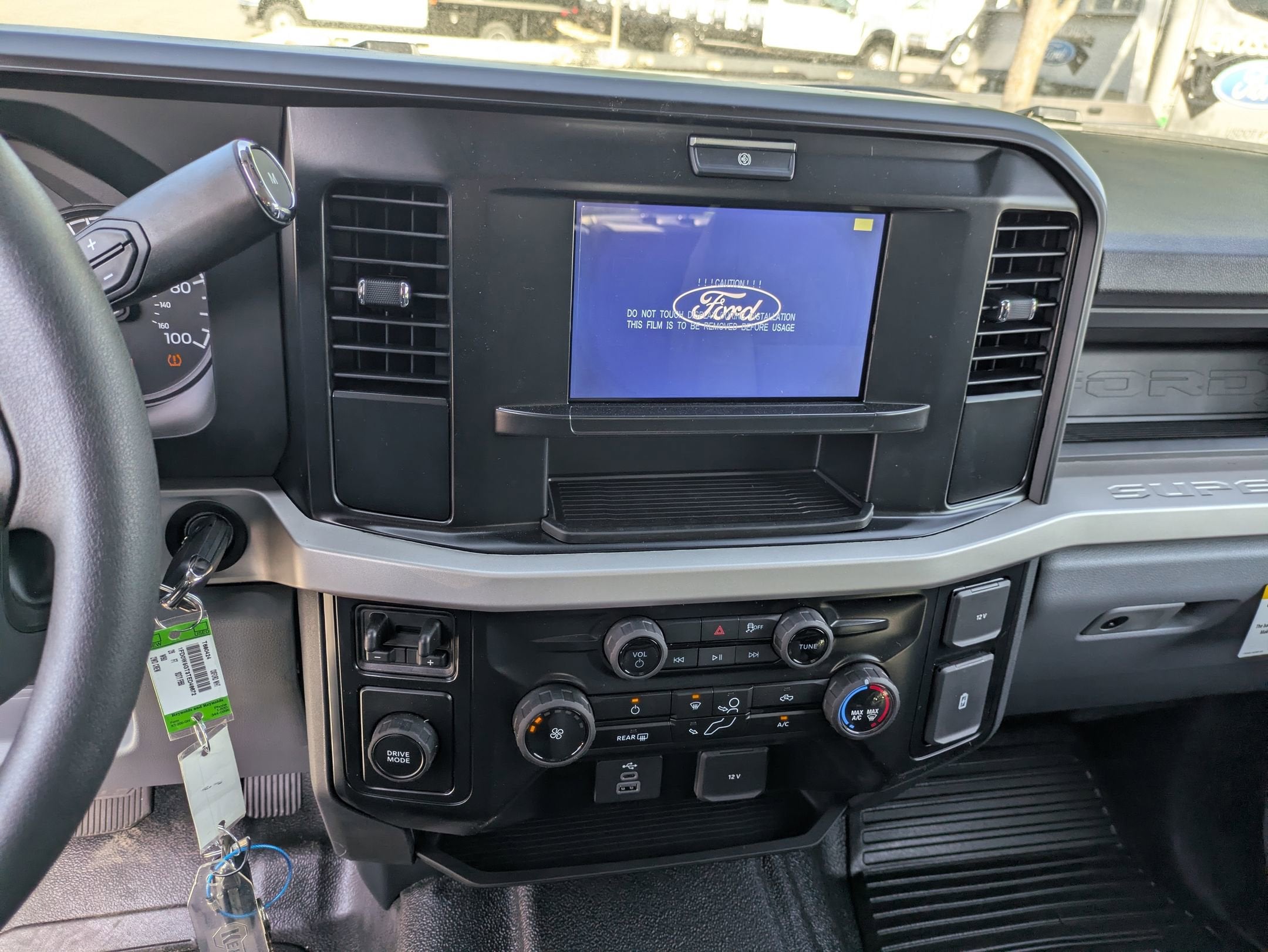 2026 Ford Super Duty F-550 DRW XL