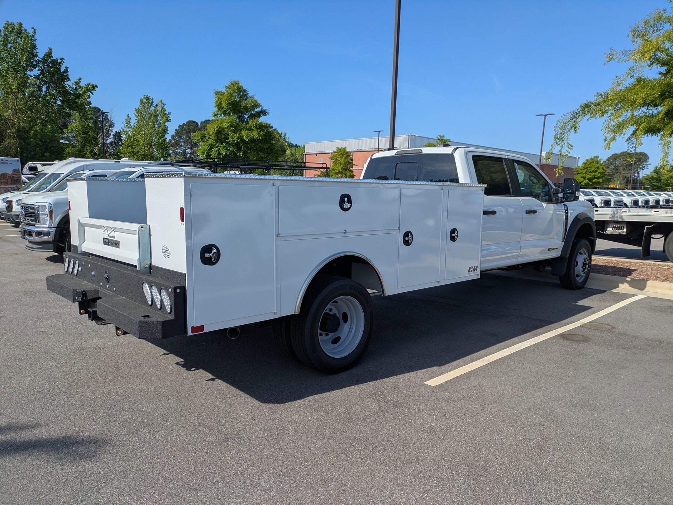 2026 Ford Super Duty F-550 DRW XL