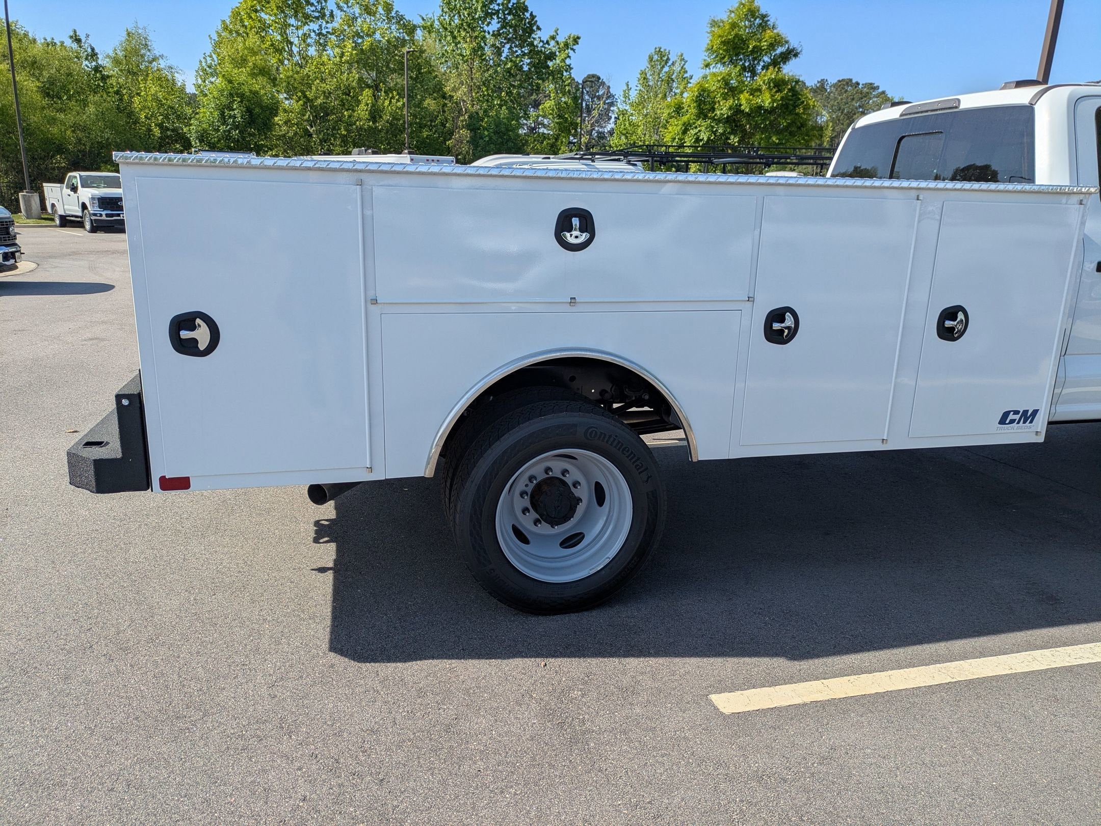 2026 Ford Super Duty F-550 DRW XL