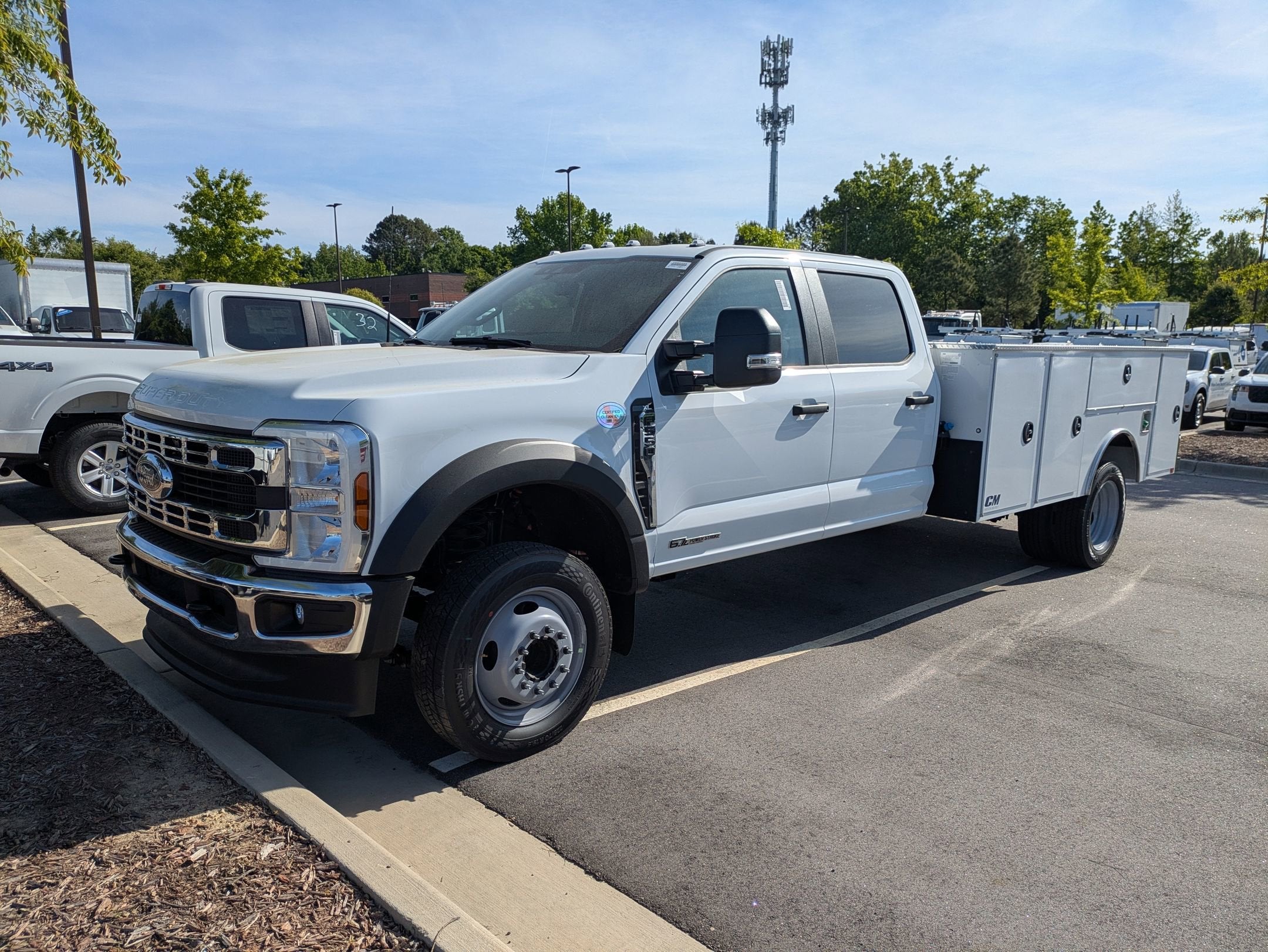 2026 Ford Super Duty F-550 DRW XL