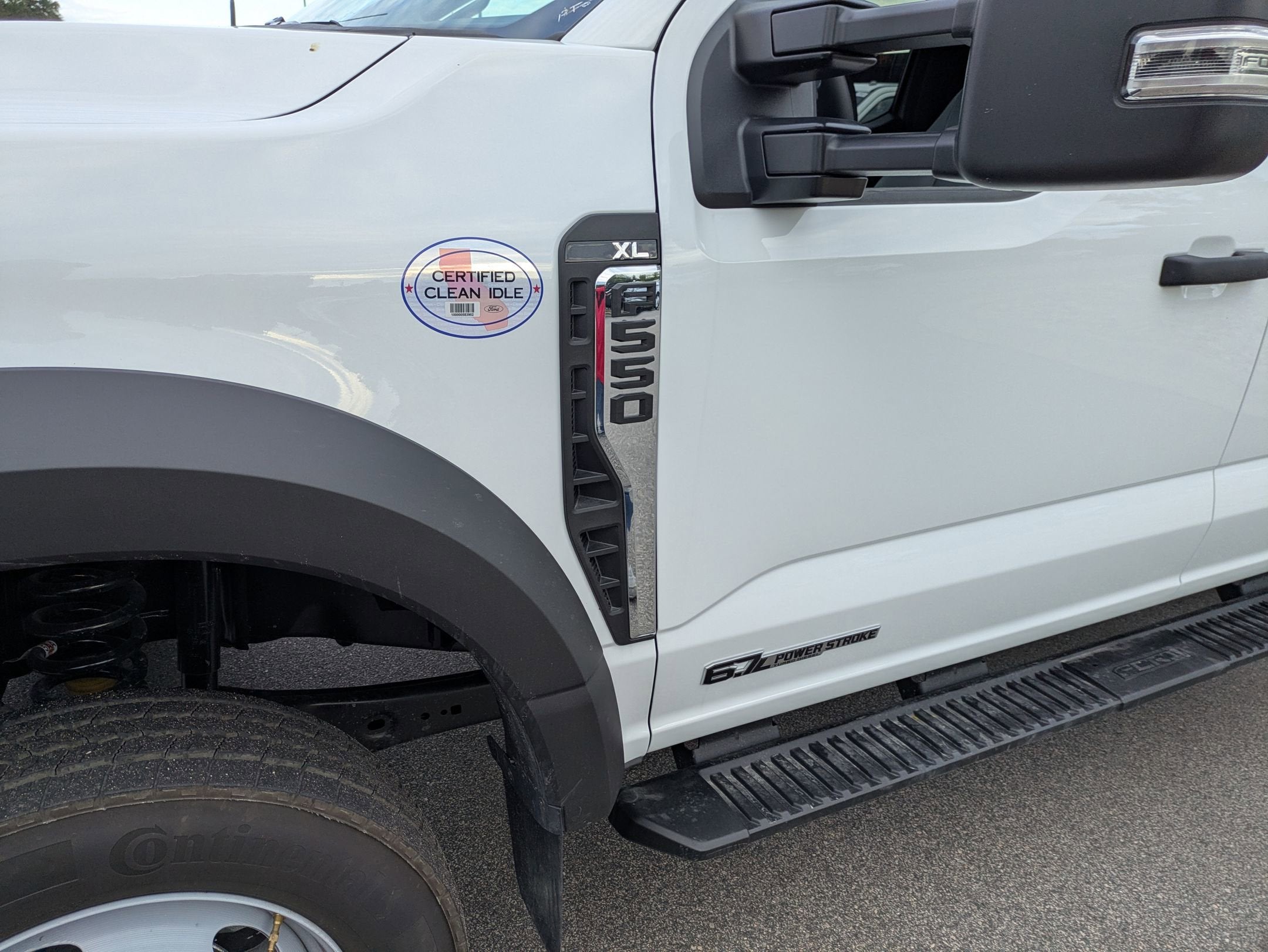 2025 Ford Super Duty F-550 DRW XL