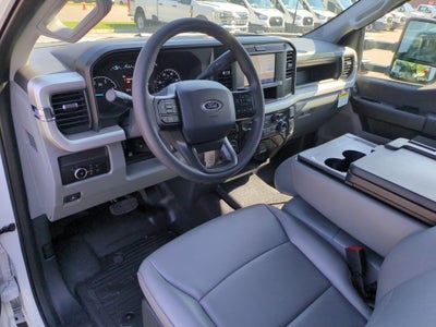 2026 Ford Super Duty F-550 DRW XL