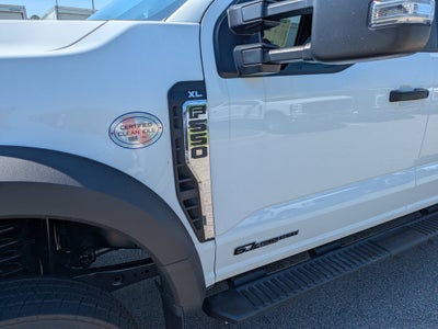 2026 Ford Super Duty F-550 DRW XL