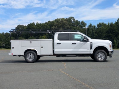 2025 Ford Super Duty F-350 SRW XL
