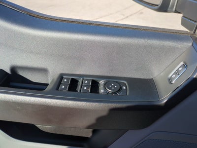 2027 Ford Super Duty F-350 DRW XL