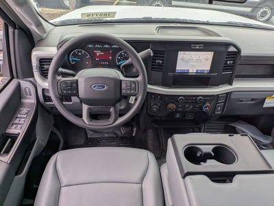 2026 Ford Super Duty F-350 DRW XL