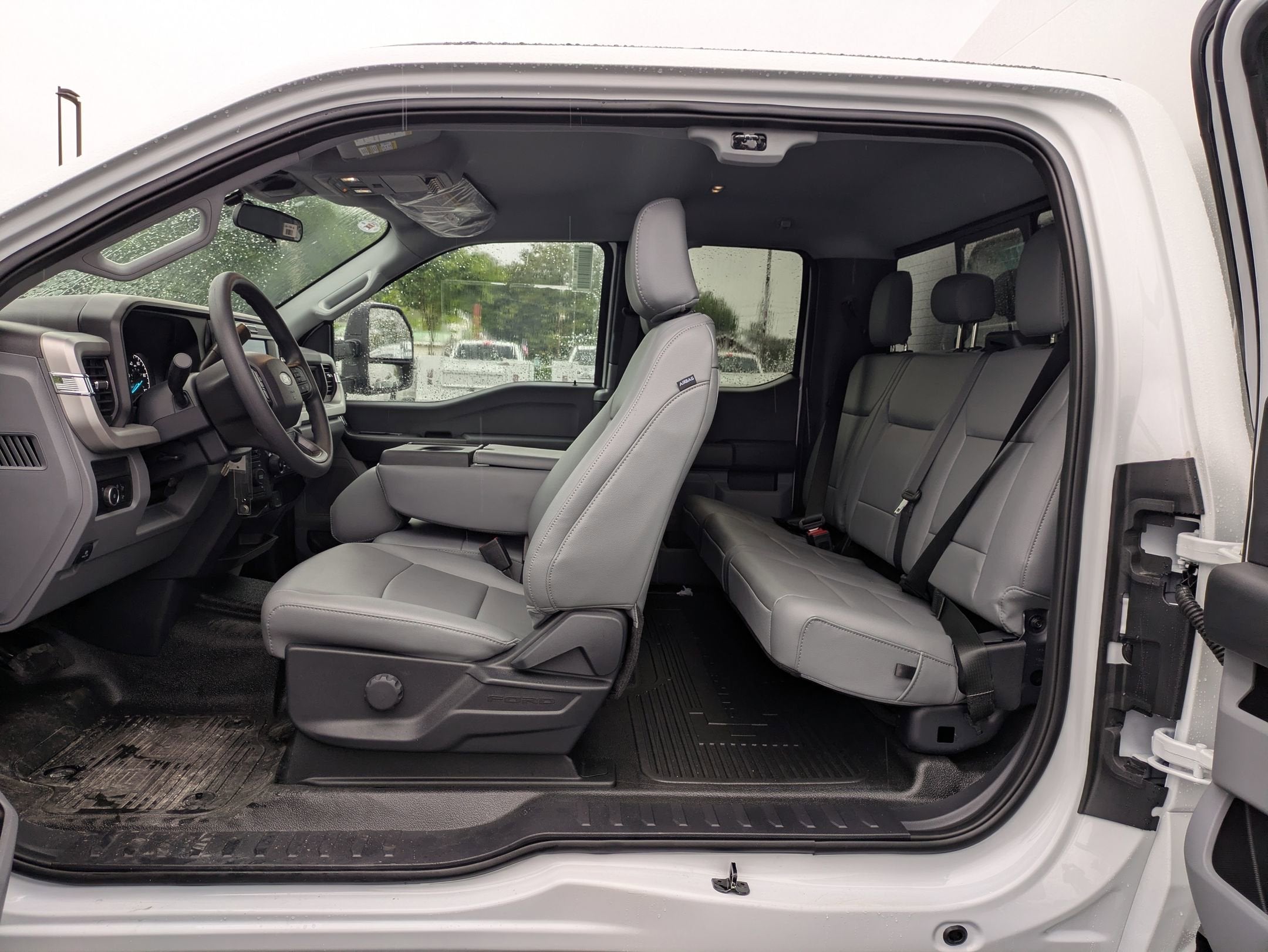 2026 Ford Super Duty F-350 DRW XL