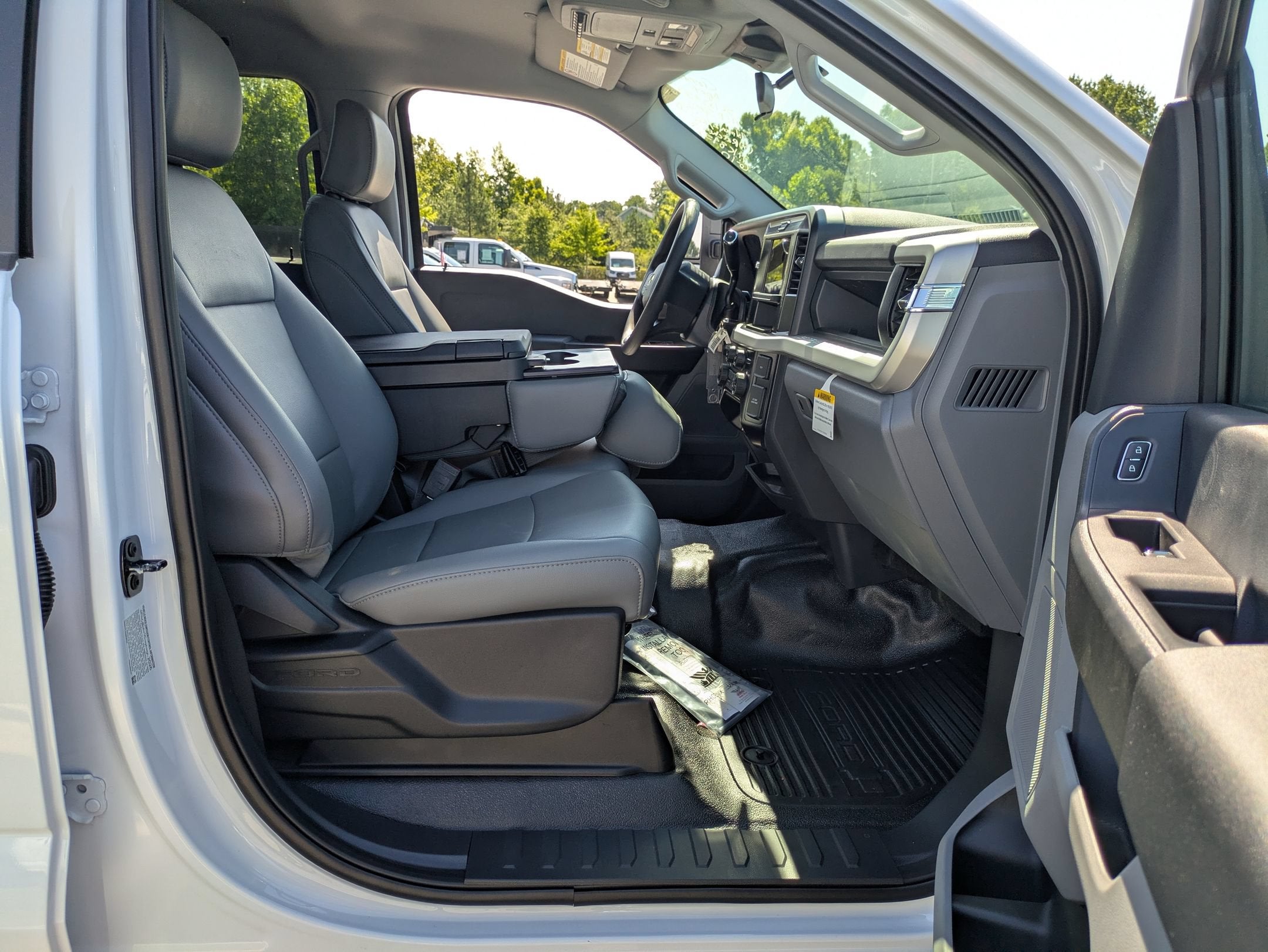 2026 Ford Super Duty F-450 DRW XL