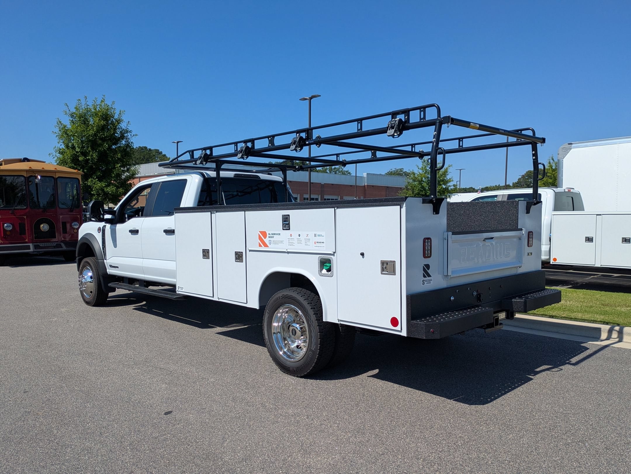 2026 Ford Super Duty F-450 DRW XL