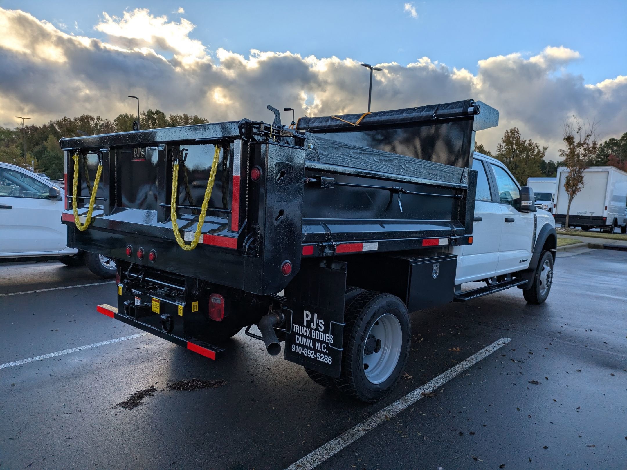 2025 Ford Super Duty F-450 DRW XL