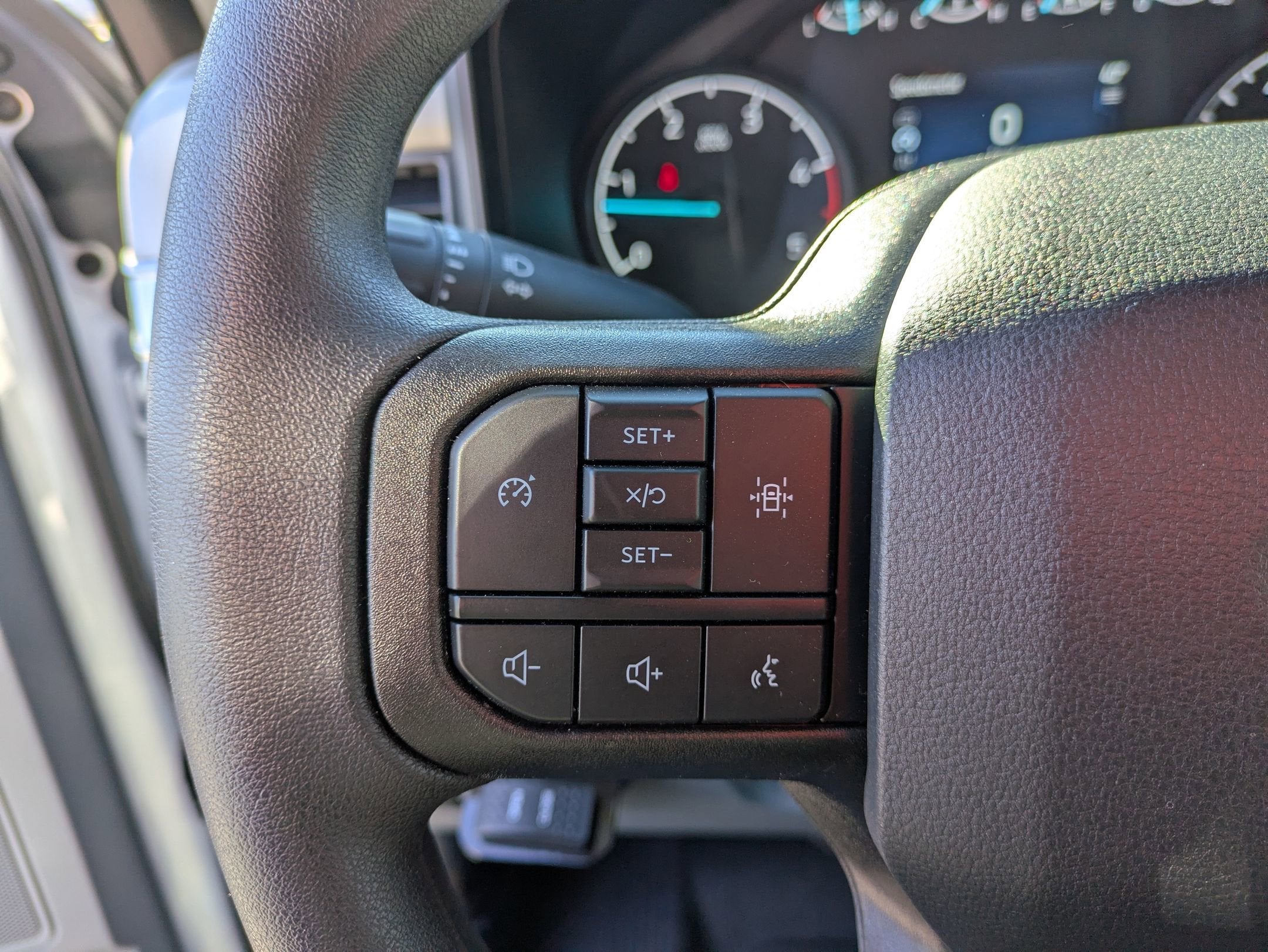 2026 Ford Super Duty F-550 DRW XL